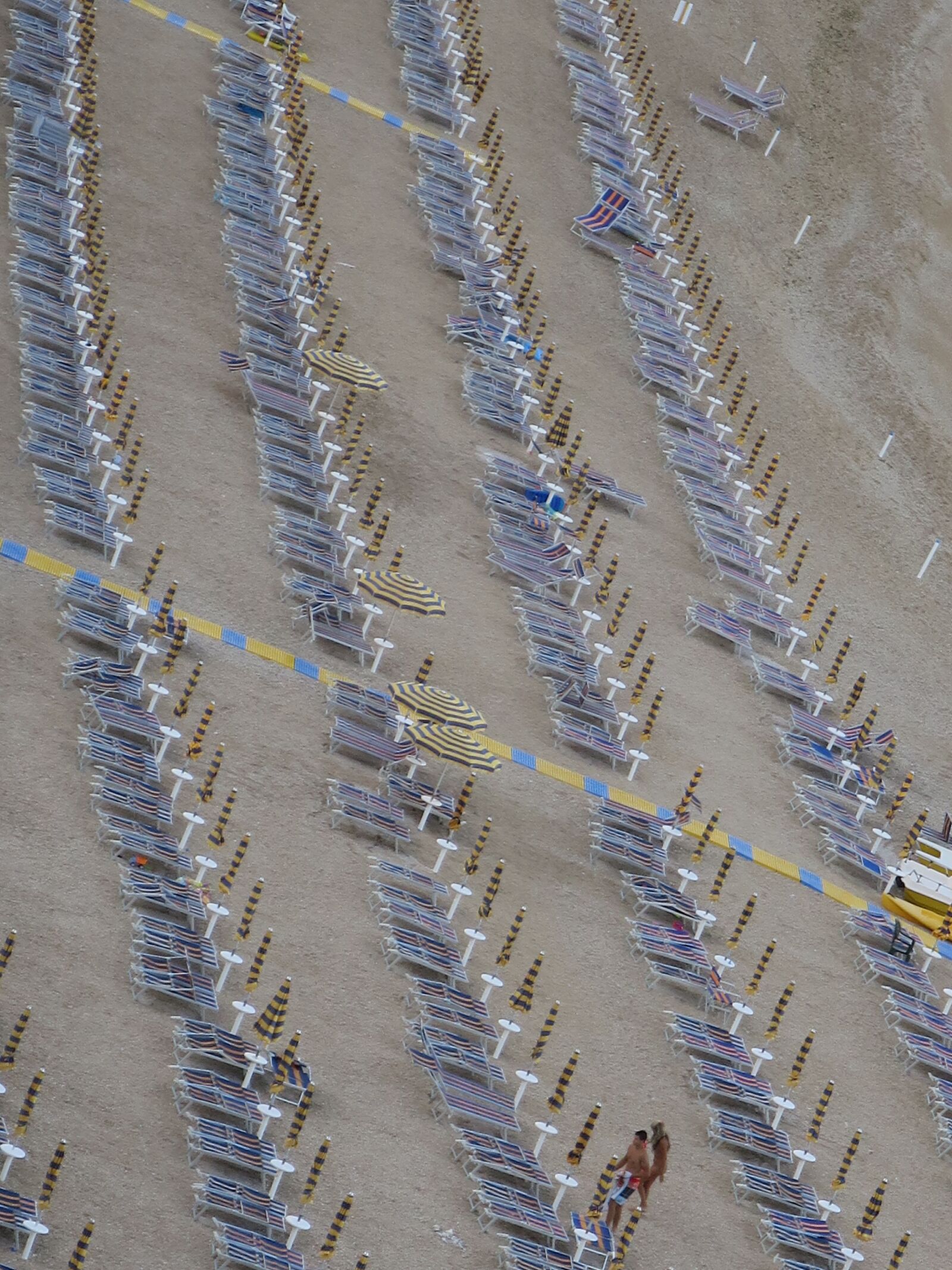 Canon PowerShot S120 sample photo. Beach, umbrellas, numana photography