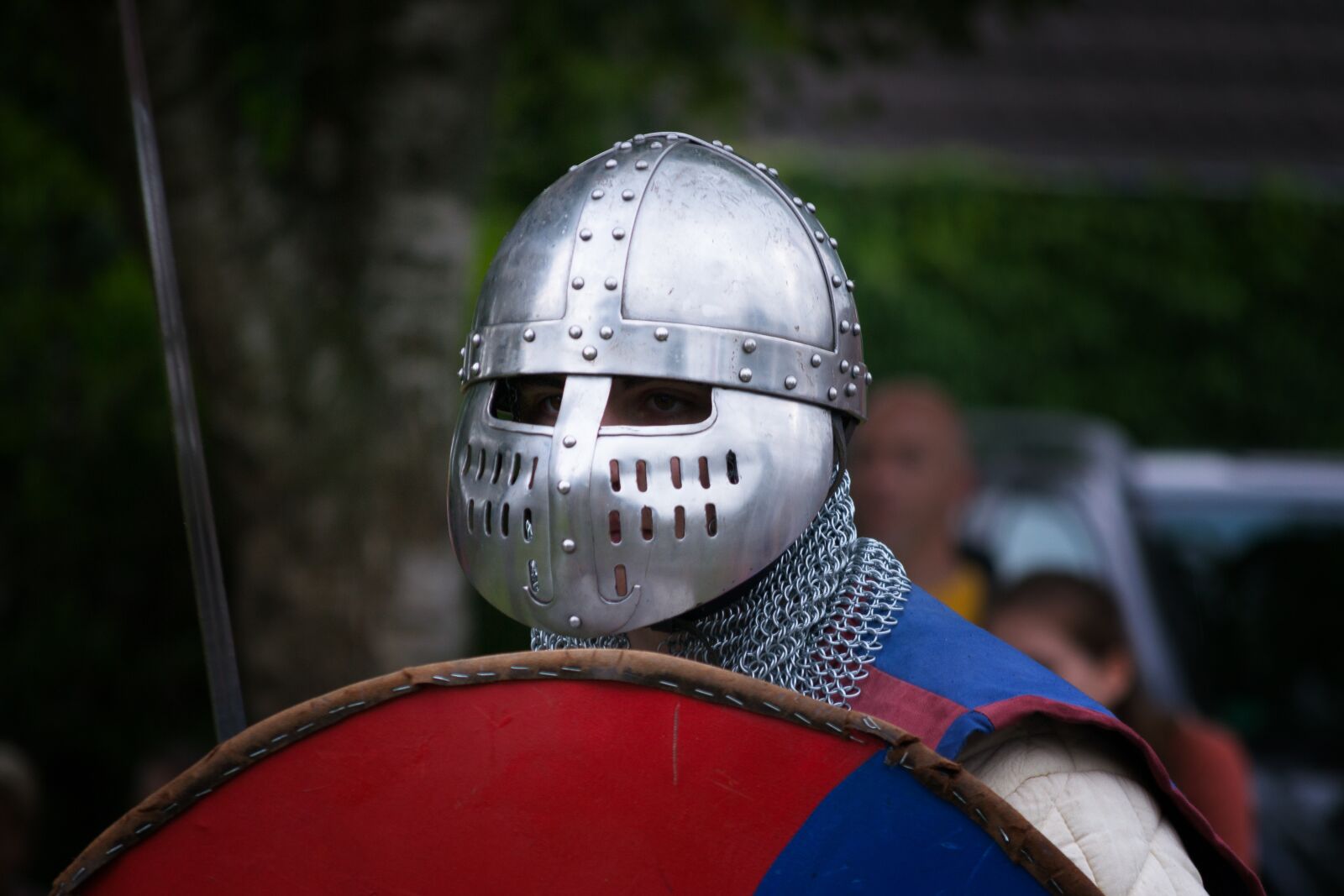 Nikon D3100 sample photo. Helm, armor, competition photography