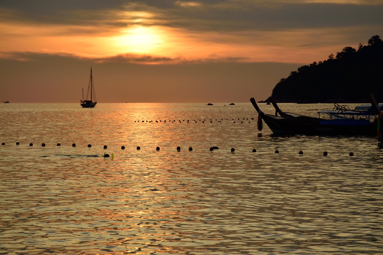 Nikon D5300 sample photo. Sea, boat, lipe photography
