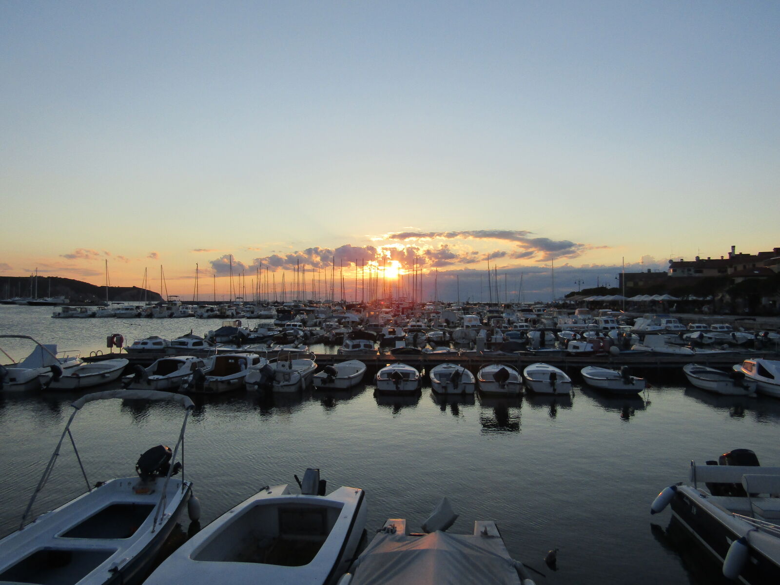 Canon PowerShot SX410 IS sample photo. Beach, boat, clouds, marina photography