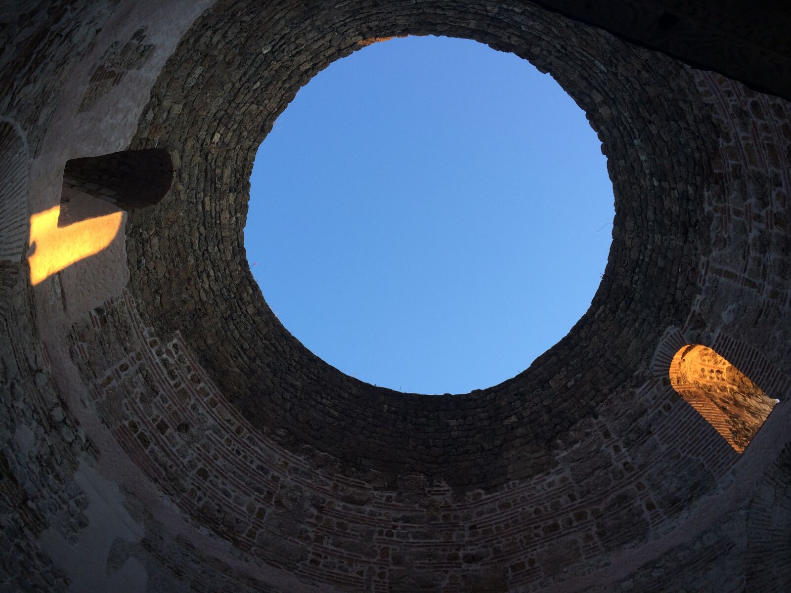 iPhone 5s back camera 4.12mm f/2.2 sample photo. Split, unesco, diocletian palace photography