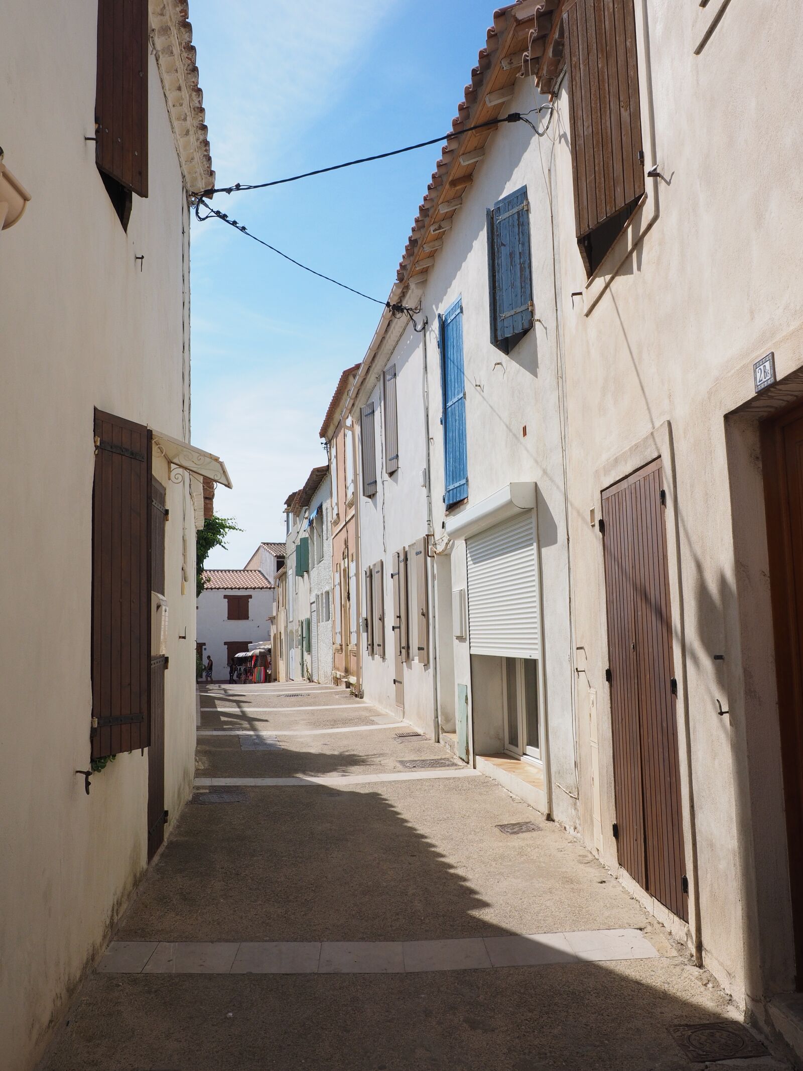 Olympus OM-D E-M1 + Olympus M.Zuiko Digital ED 12-40mm F2.8 Pro sample photo. Saintes-maries-de-la-mer, place, community photography