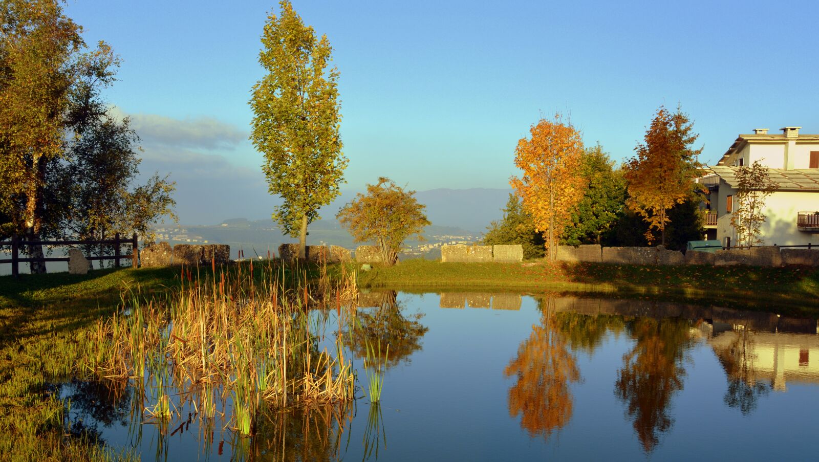 Nikon D7100 sample photo. Pond, mountain, trees photography