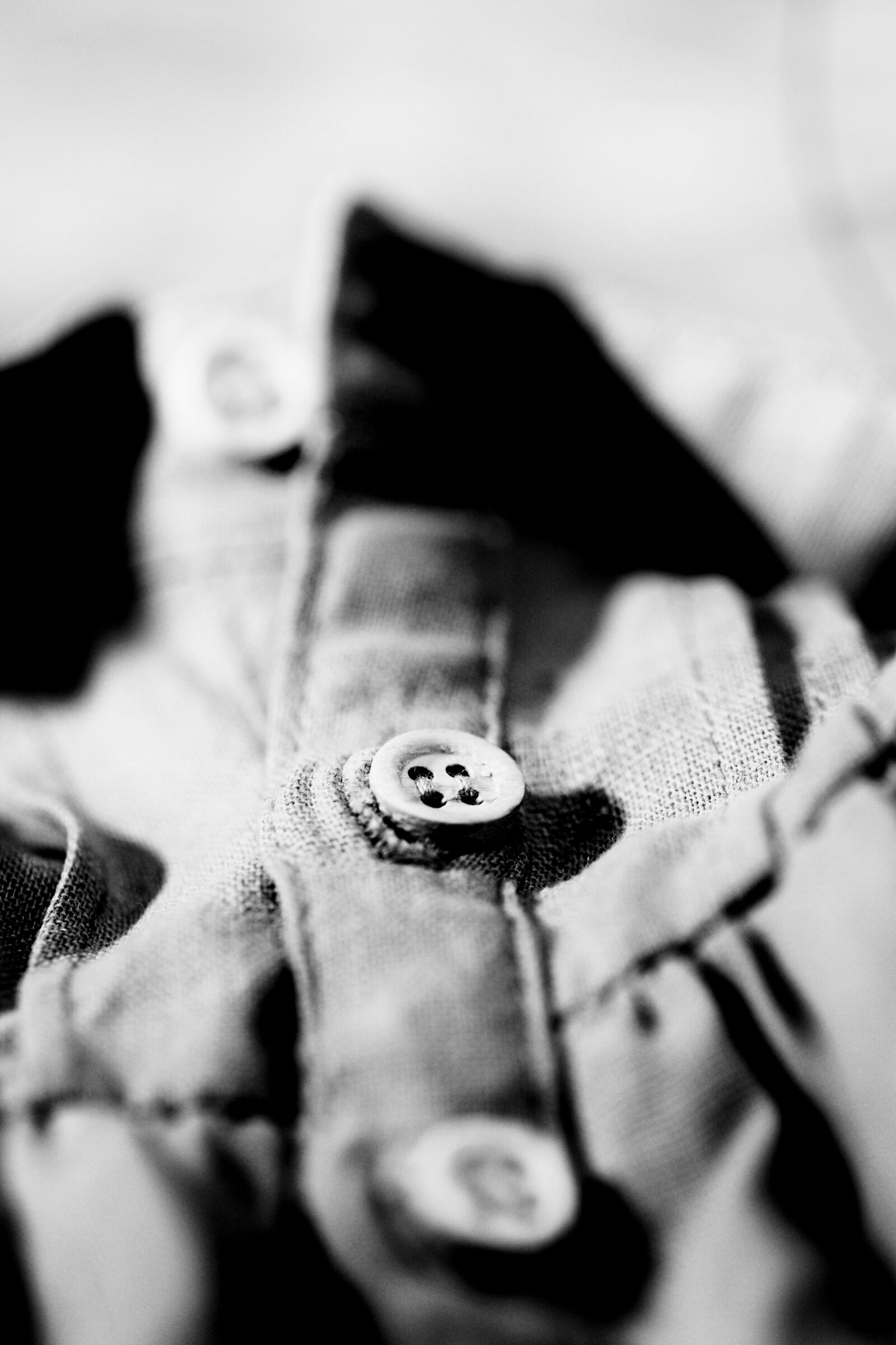 Canon EOS 7D Mark II sample photo. Shirt, fashion, female photography