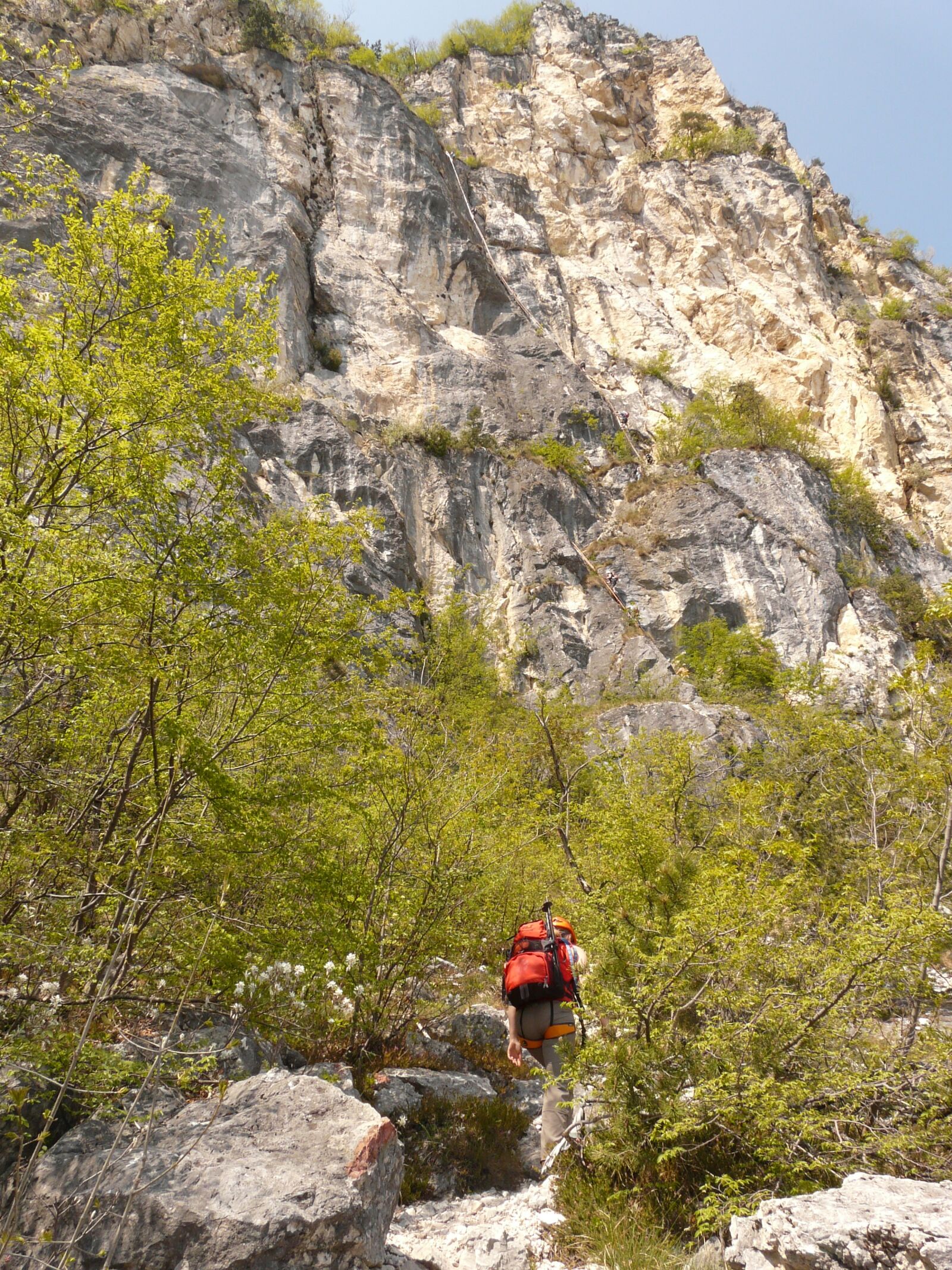 Panasonic DMC-FZ18 sample photo. Via dell'amicizia, hike, hiking photography