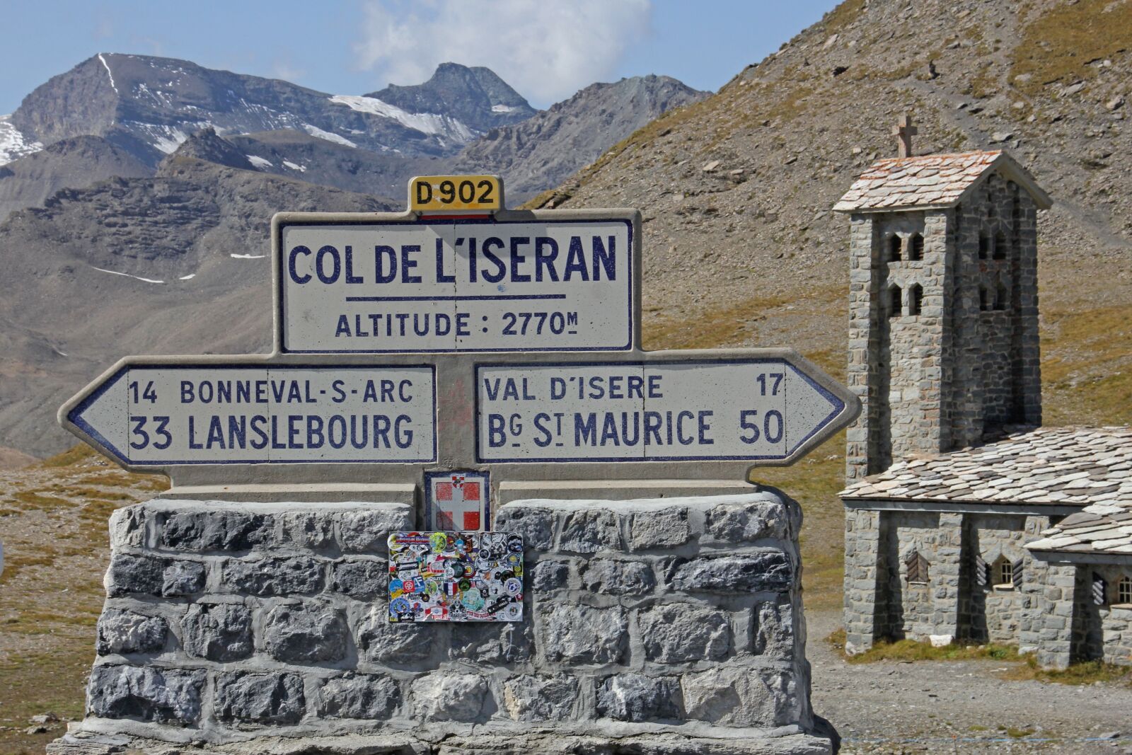 Canon EOS 60D sample photo. Alpine, mountain pass, pass photography