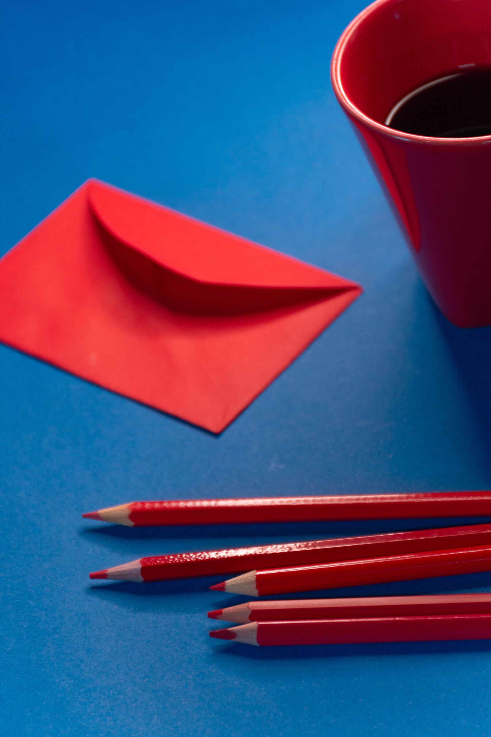 Nikon D7200 sample photo. Pencils, pink, purple photography