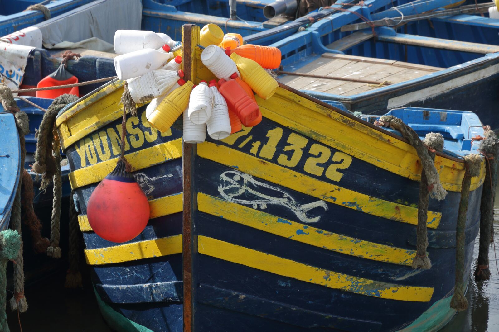 Canon EOS 750D (EOS Rebel T6i / EOS Kiss X8i) sample photo. Morocco, essaouira, harbor photography