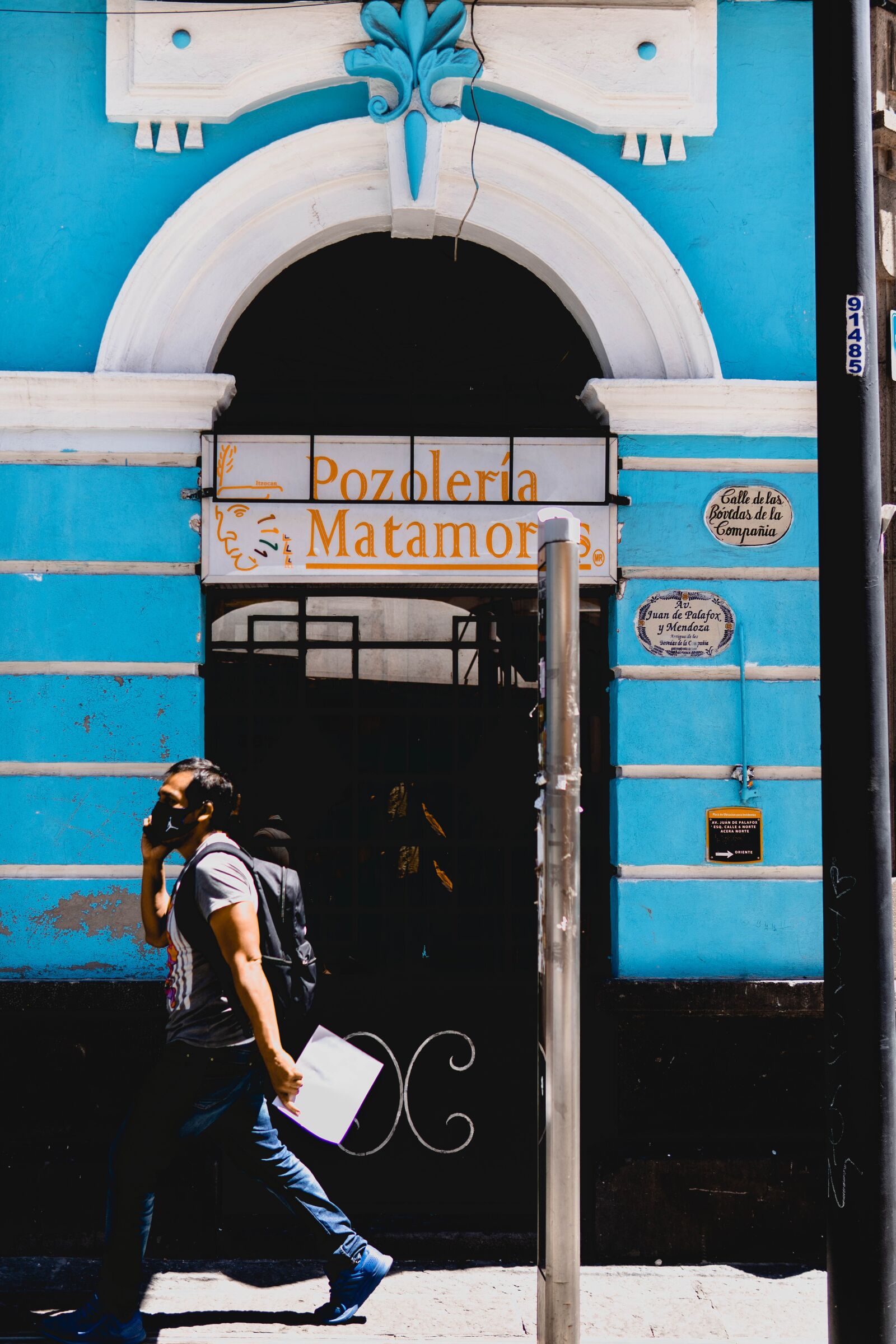 Sony a6500 sample photo. Street, photo, blue photography