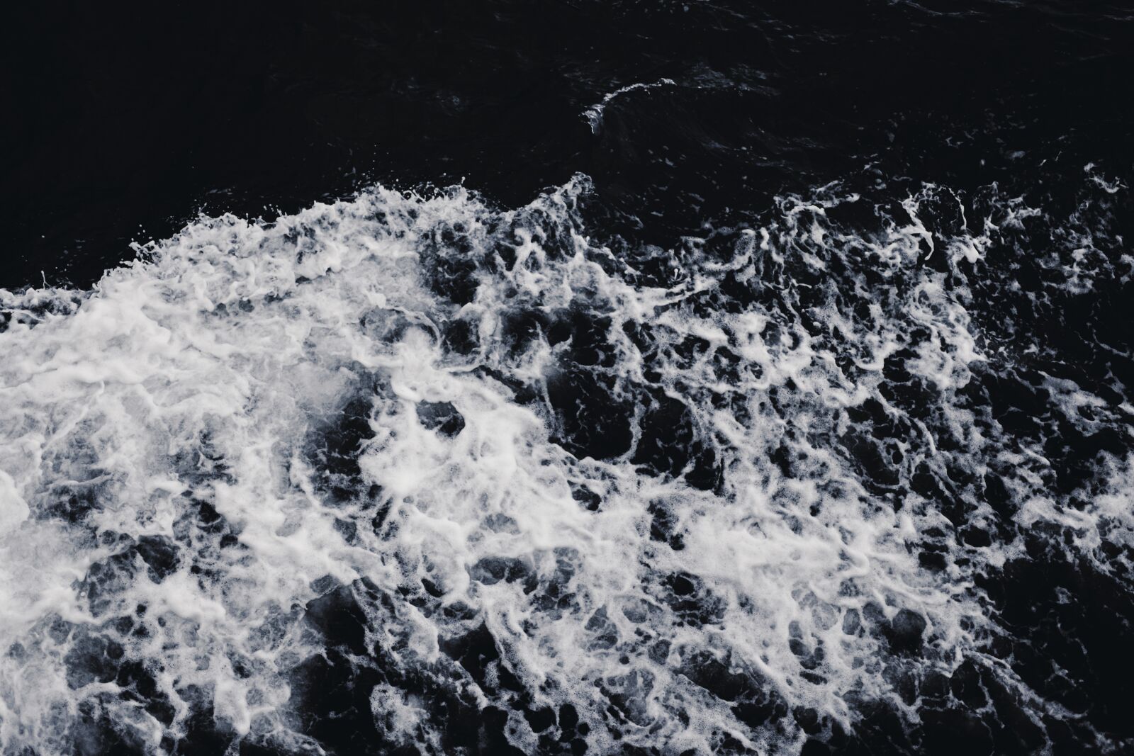 Canon EF 40mm F2.8 STM sample photo. Dark, ocean, sea photography