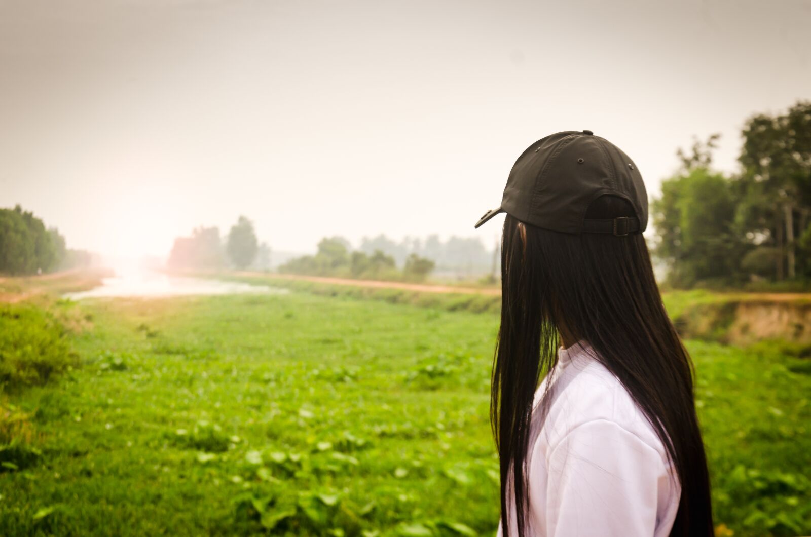Nikon D5100 sample photo. Girl, sad, alone photography