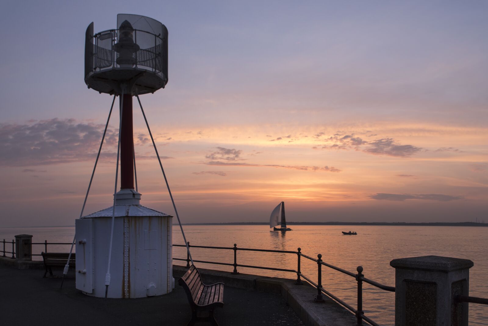 Nikon D810 sample photo. Lighthouse, sunset, yacht photography