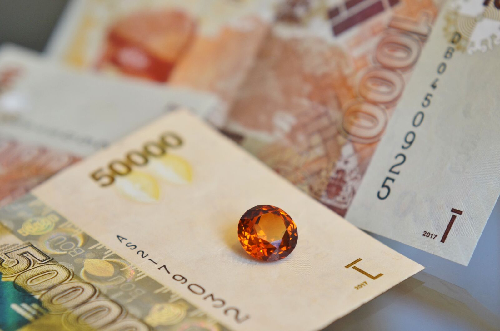 Nikon D7000 sample photo. Uganda, money, banknotes photography