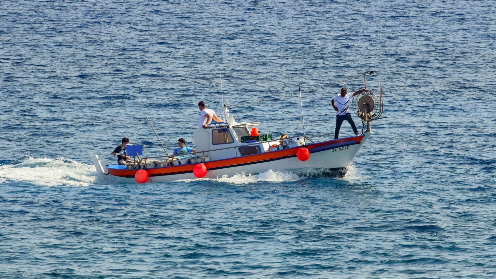 Nikon D3300 sample photo. Sea, boat, leisure photography
