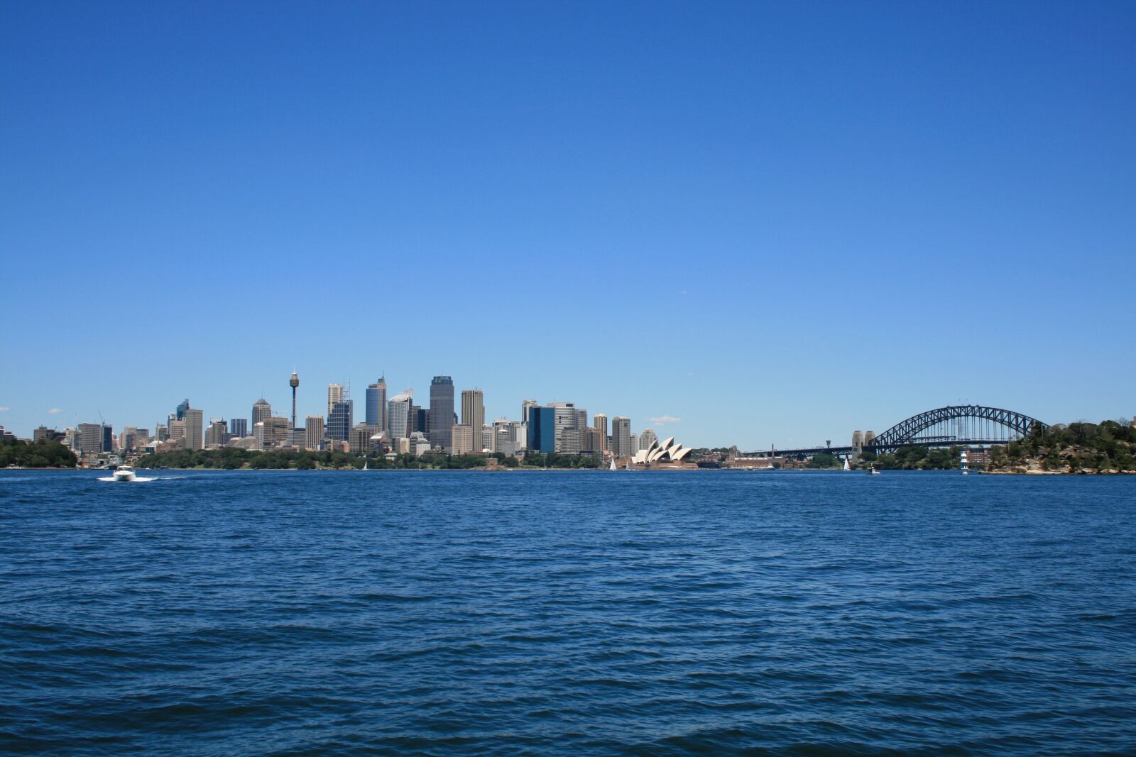 Canon EOS 400D (EOS Digital Rebel XTi / EOS Kiss Digital X) sample photo. Sydney, skyline, city photography