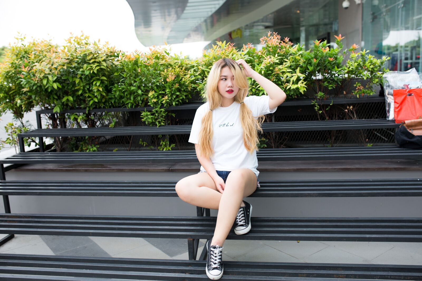 Canon EOS 5D Mark III sample photo. Girl, t-shirt, t shirts photography