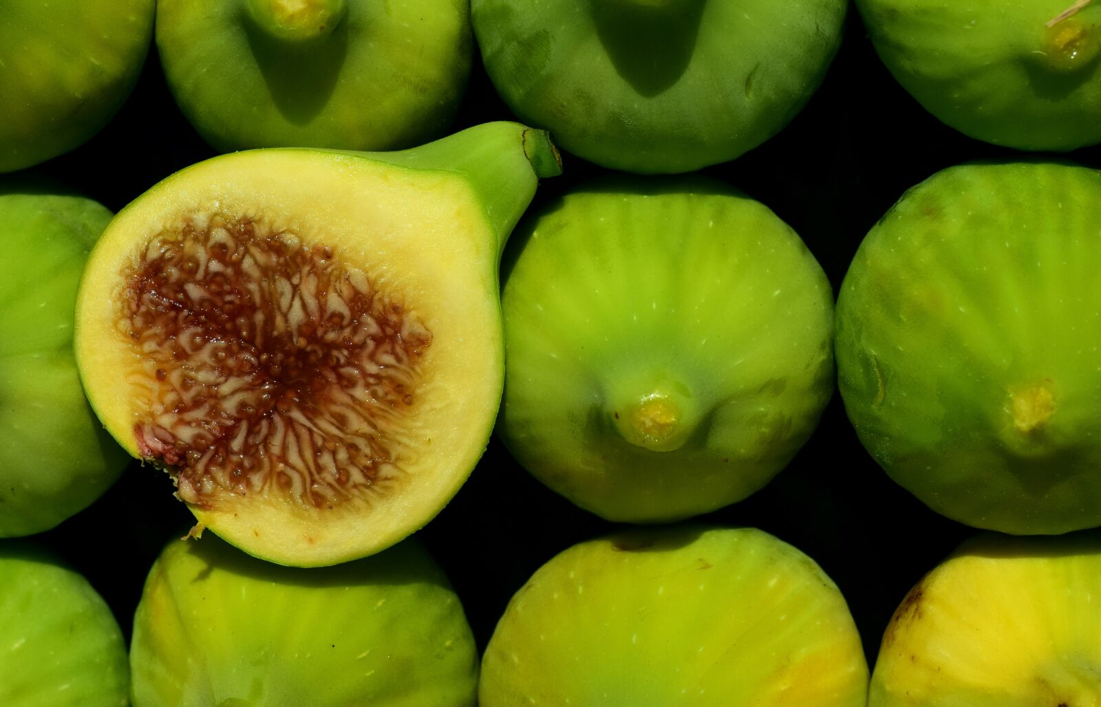 Nikon D3300 sample photo. Figs, green figs, green photography