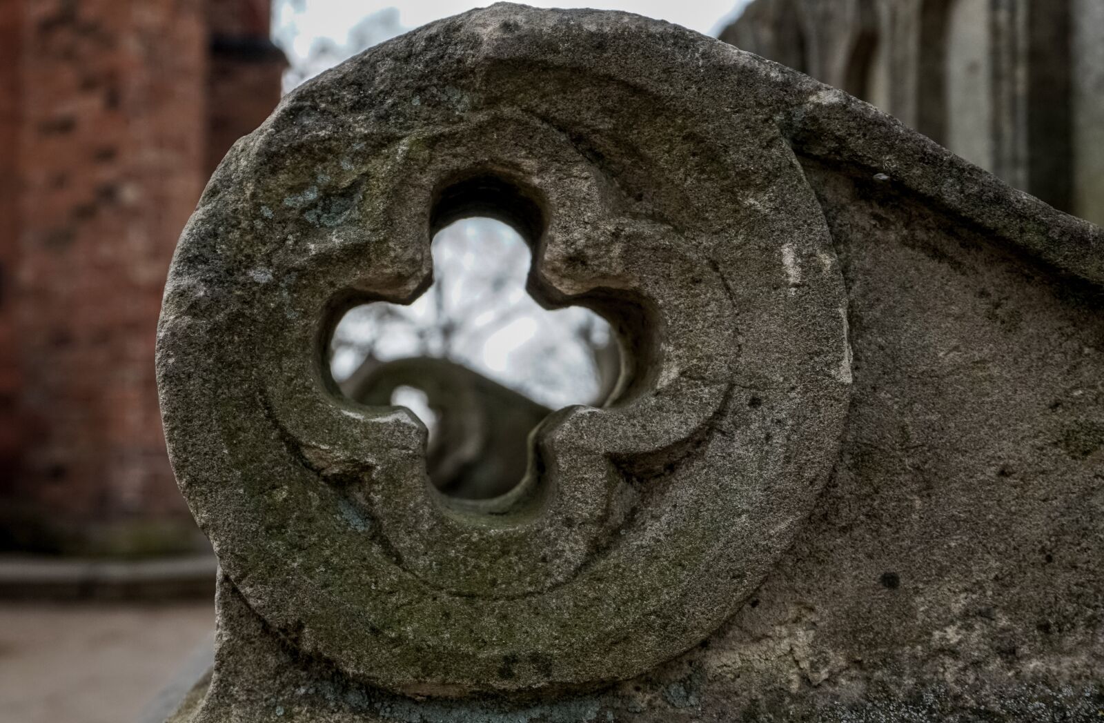 Sony Alpha a5000 (ILCE 5000) sample photo. Sharpness, blur, old photography
