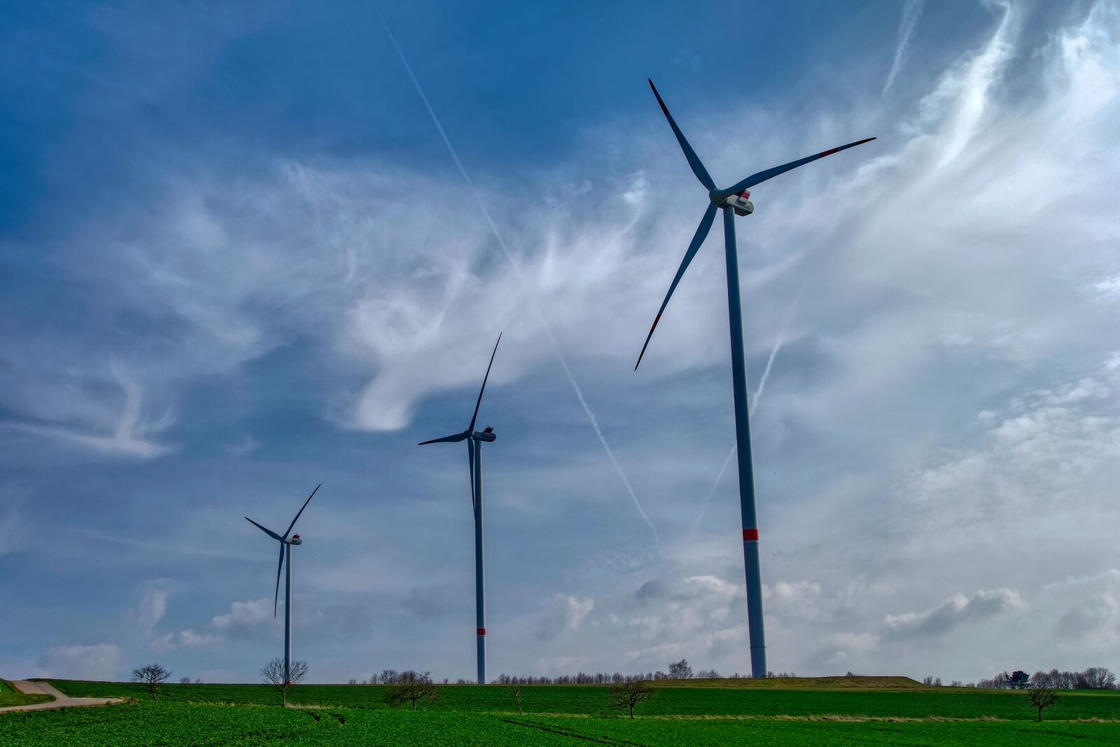 Sony Cyber-shot DSC-RX100 sample photo. Pinwheel, sky, energy photography