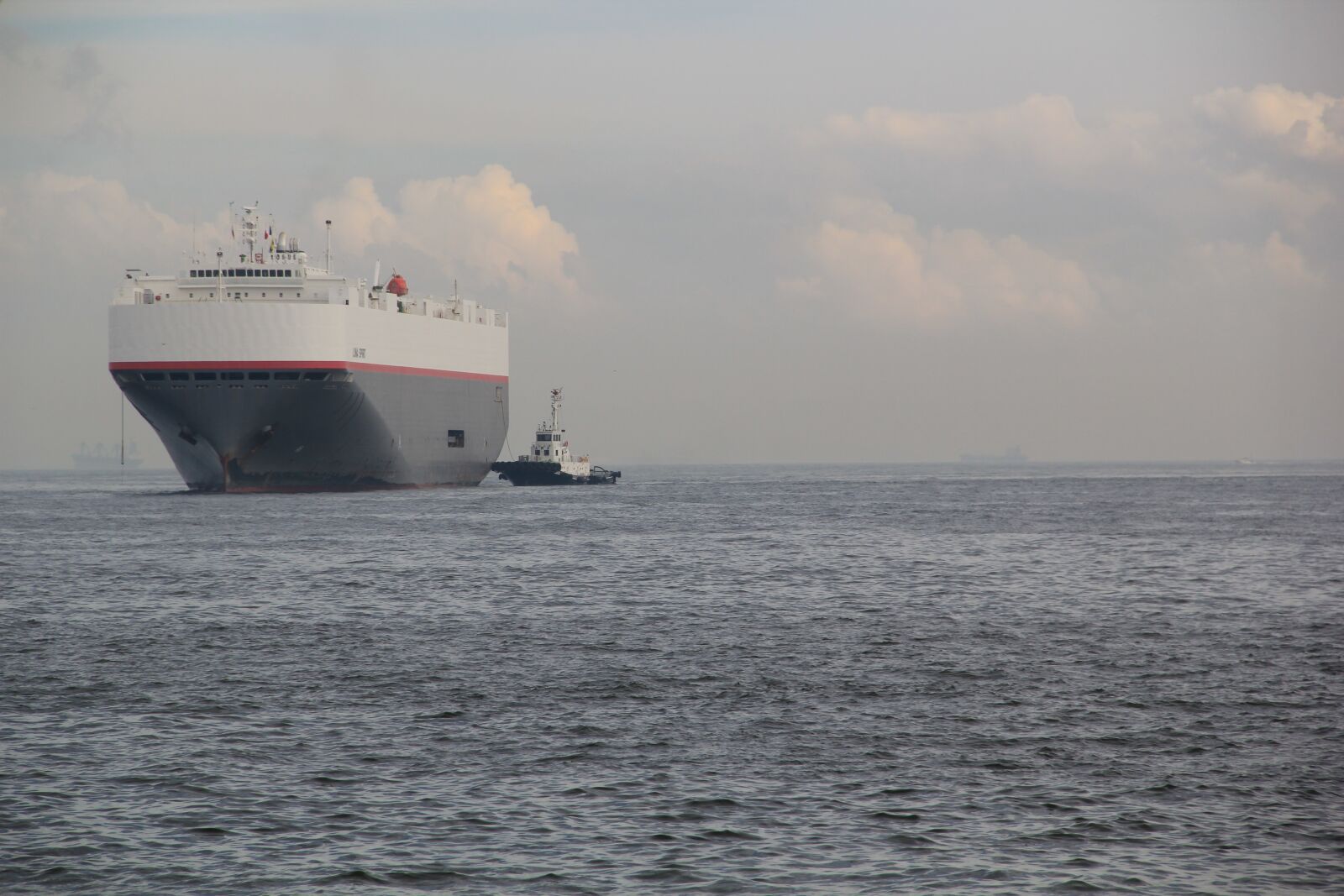 Canon EOS 550D (EOS Rebel T2i / EOS Kiss X4) sample photo. Tugboat, tug, ship photography