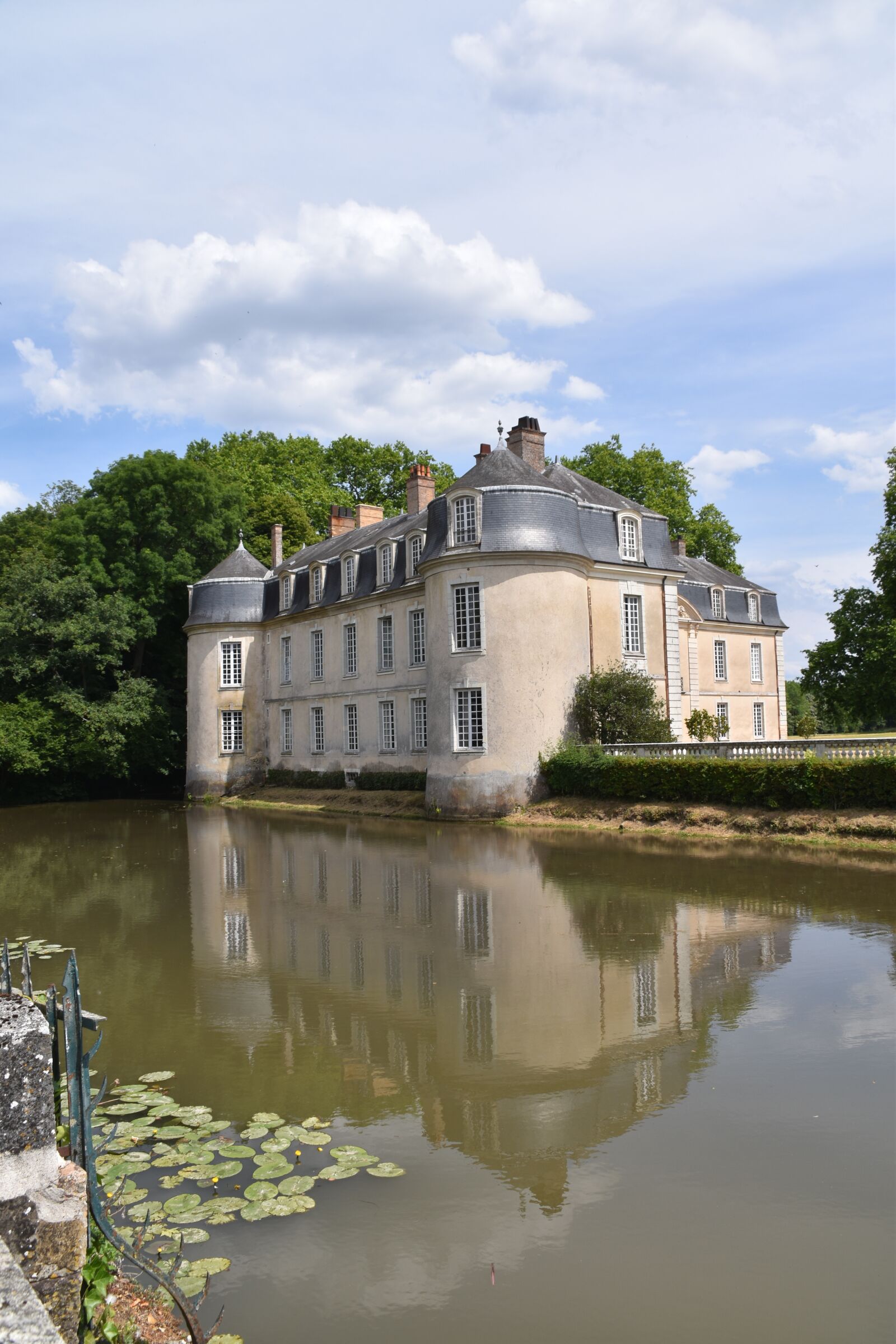 Nikon D5600 sample photo. Castle, beautiful house, great photography