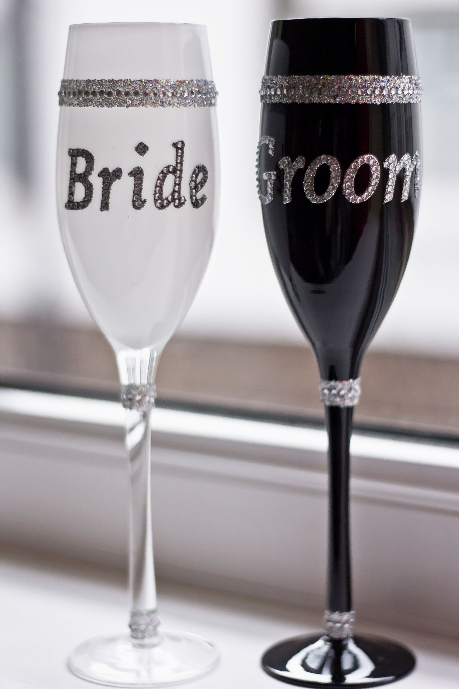 Canon EOS 60D + Canon EF 50mm F1.8 II sample photo. Goblets, glasses, glass photography