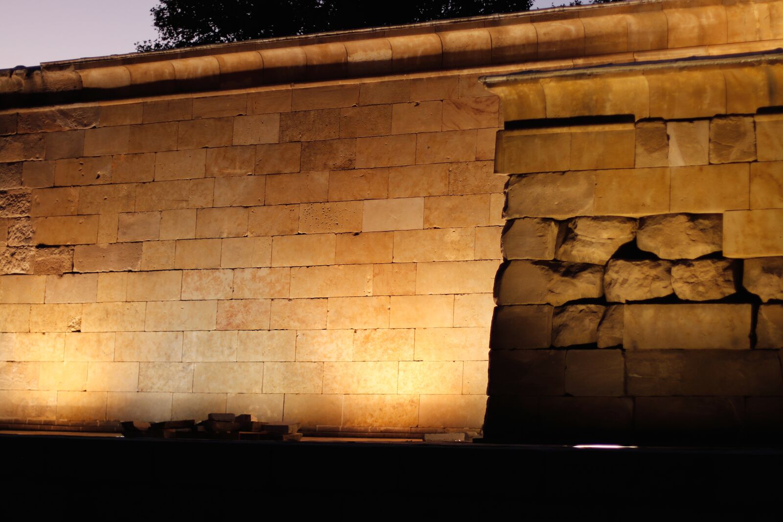 Canon EF 50mm F1.4 USM sample photo. Castle, madrid, españa photography