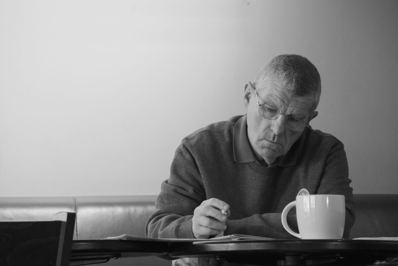 Nikon D5300 sample photo. Man, coffee, shop photography