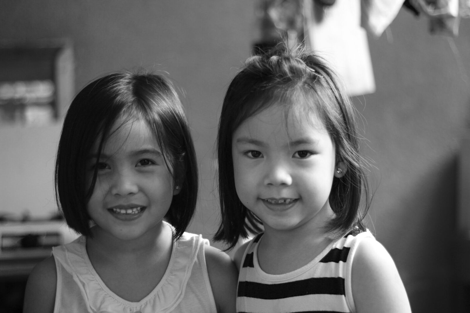 Canon EOS 1200D (EOS Rebel T5 / EOS Kiss X70 / EOS Hi) + Canon EF 50mm F1.8 STM sample photo. Cute, filipina, girls, little photography
