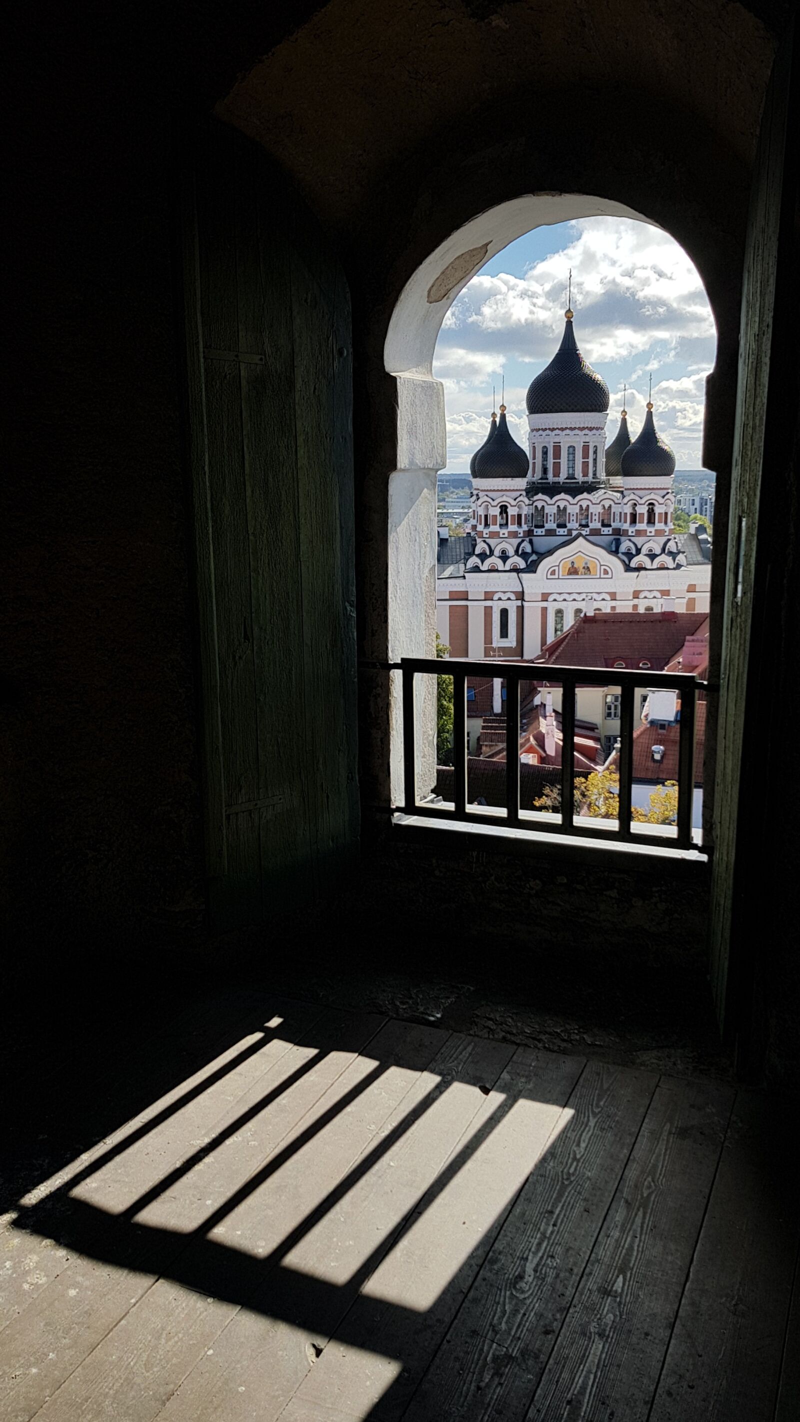 Samsung Galaxy S8 sample photo. Tallinn, estonia, cathedral photography