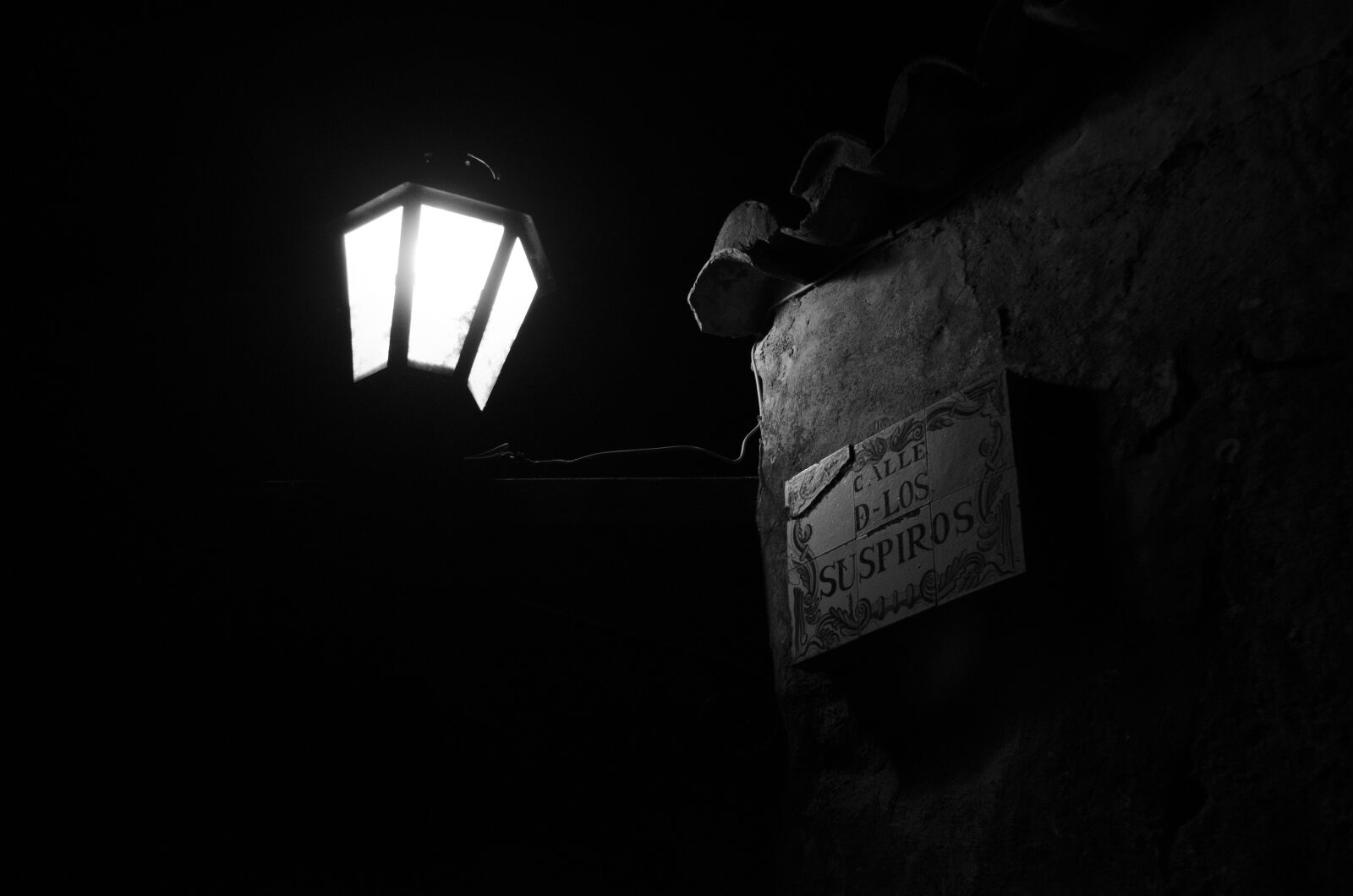 Nikon D5100 sample photo. Colonia, dark, lamp, lamp photography