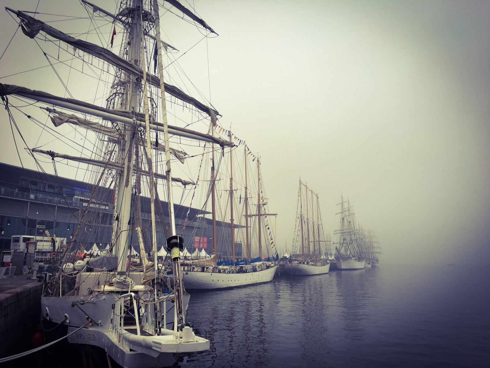 iPhone 6s Plus back camera 4.15mm f/2.2 sample photo. Boat, fog, spring photography