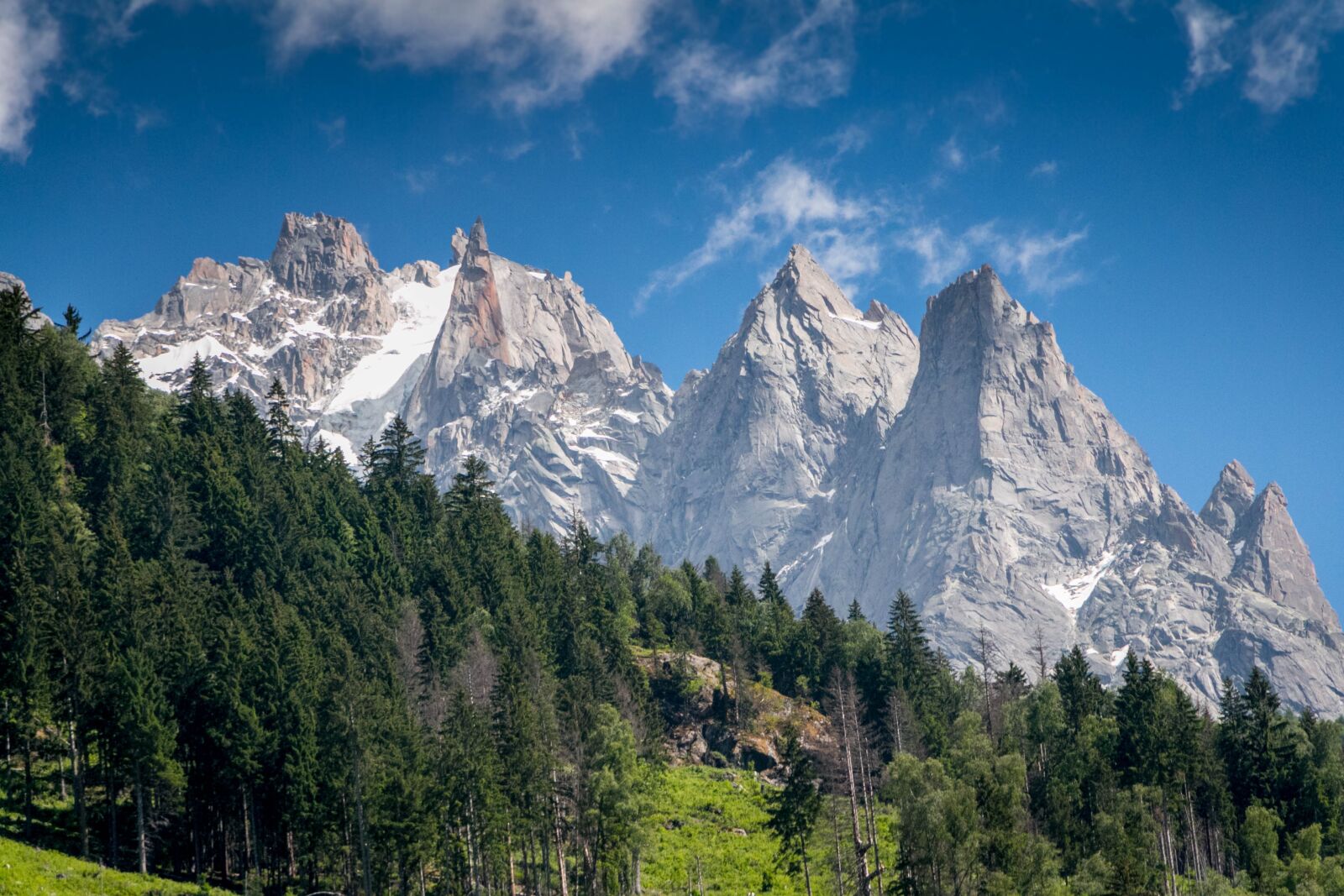 Canon EOS 70D sample photo. Chamonix, mountain, park photography