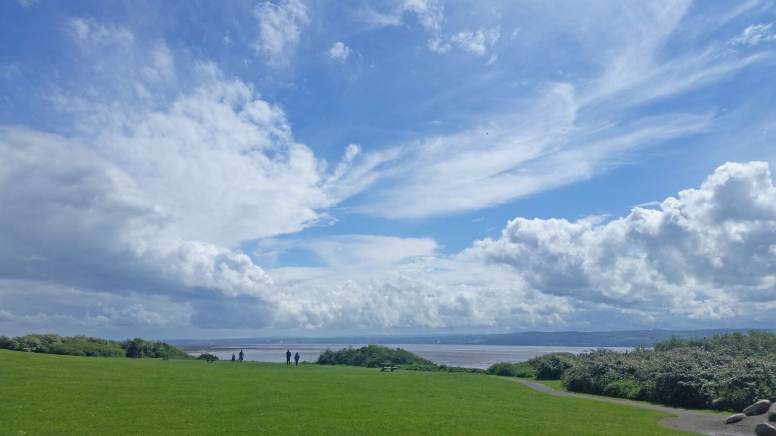 Samsung Galaxy S5 sample photo. Sky, wirral, grass photography