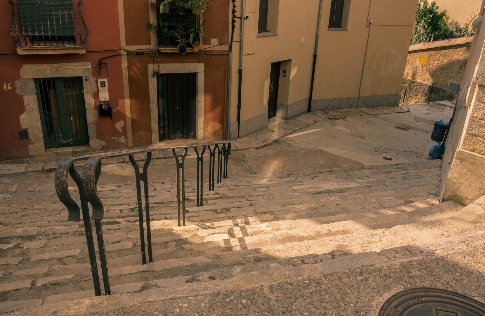 Canon PowerShot S95 sample photo. Girona, street, architecture photography