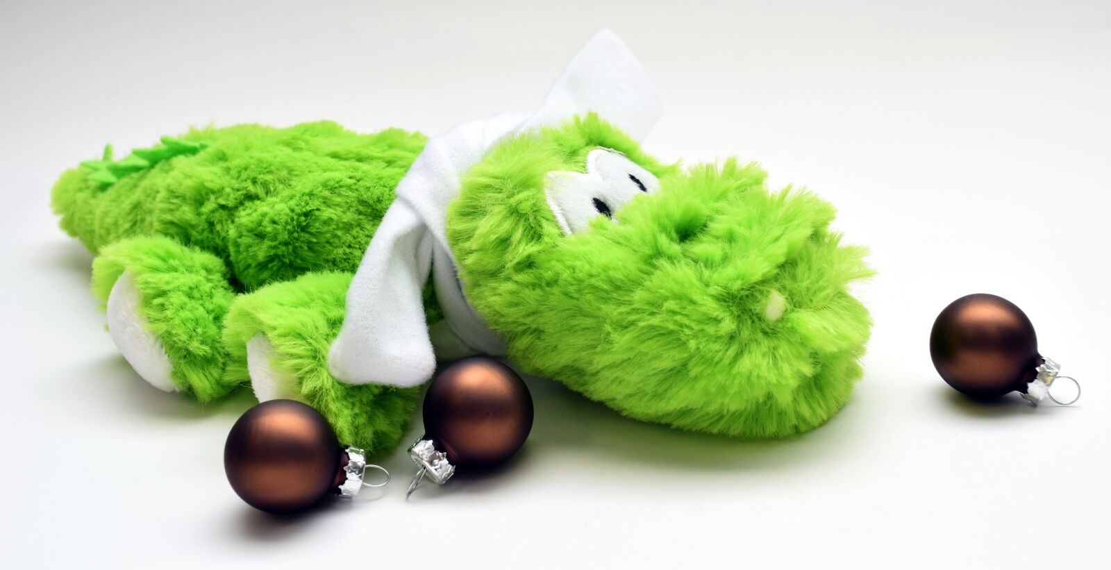 Nikon D3300 sample photo. Crocodile, soft toy, toys photography