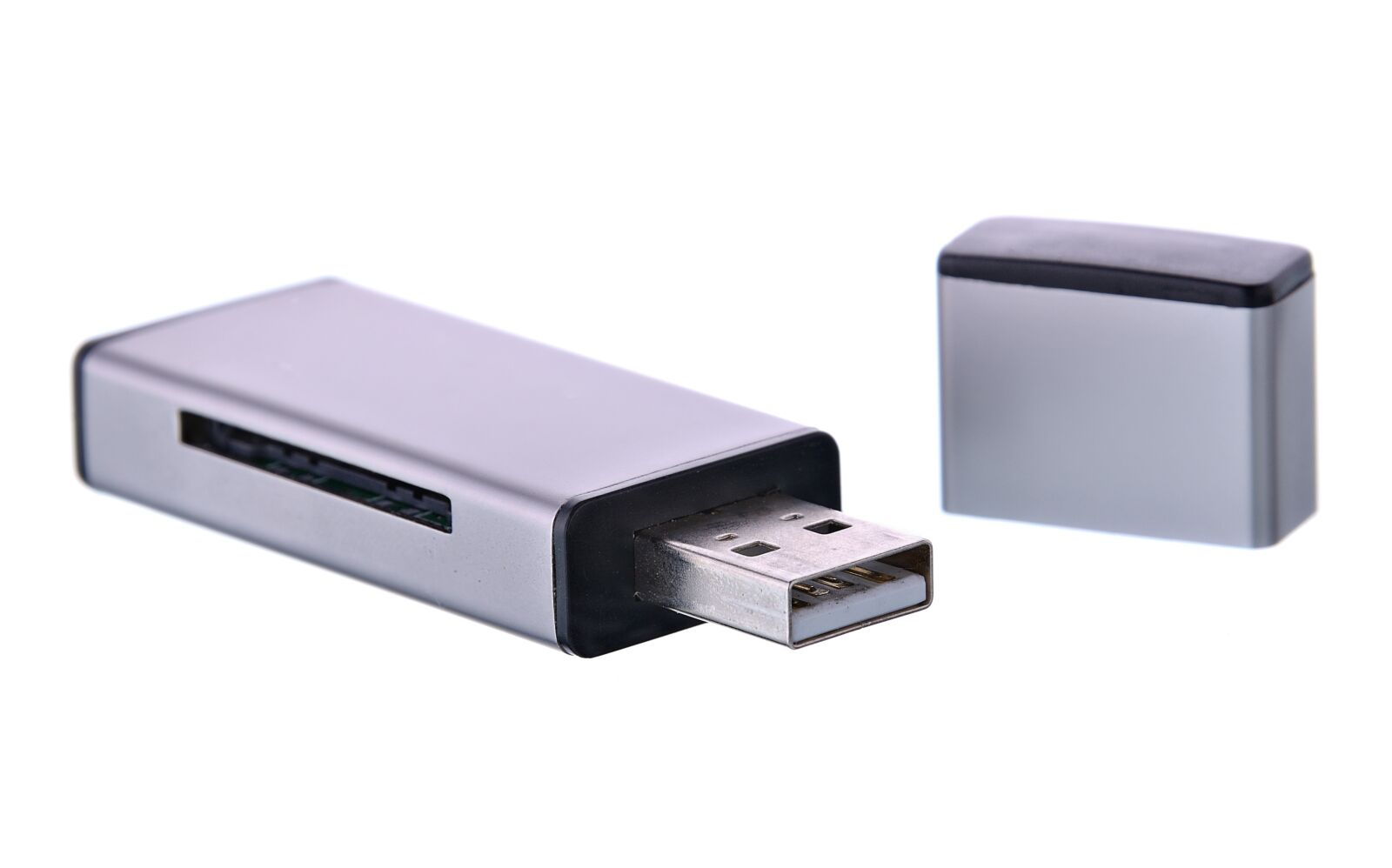 Nikon D7000 sample photo. Usb, technology, white photography
