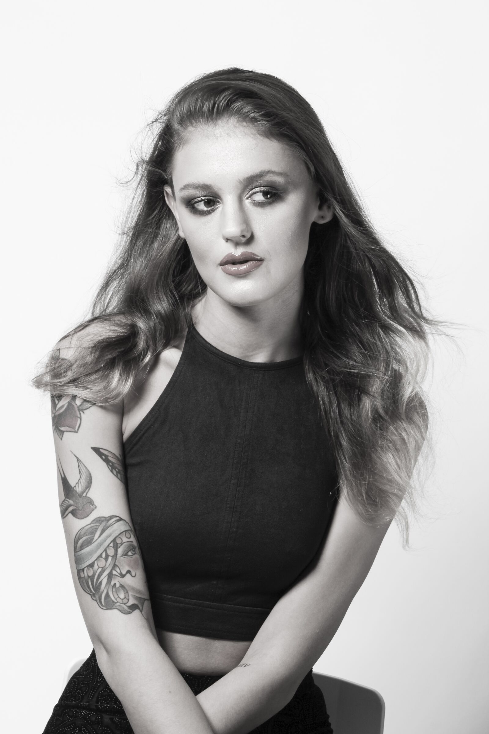 Canon EF 75-300mm f/4-5.6 sample photo. Studio, model, tattoos photography