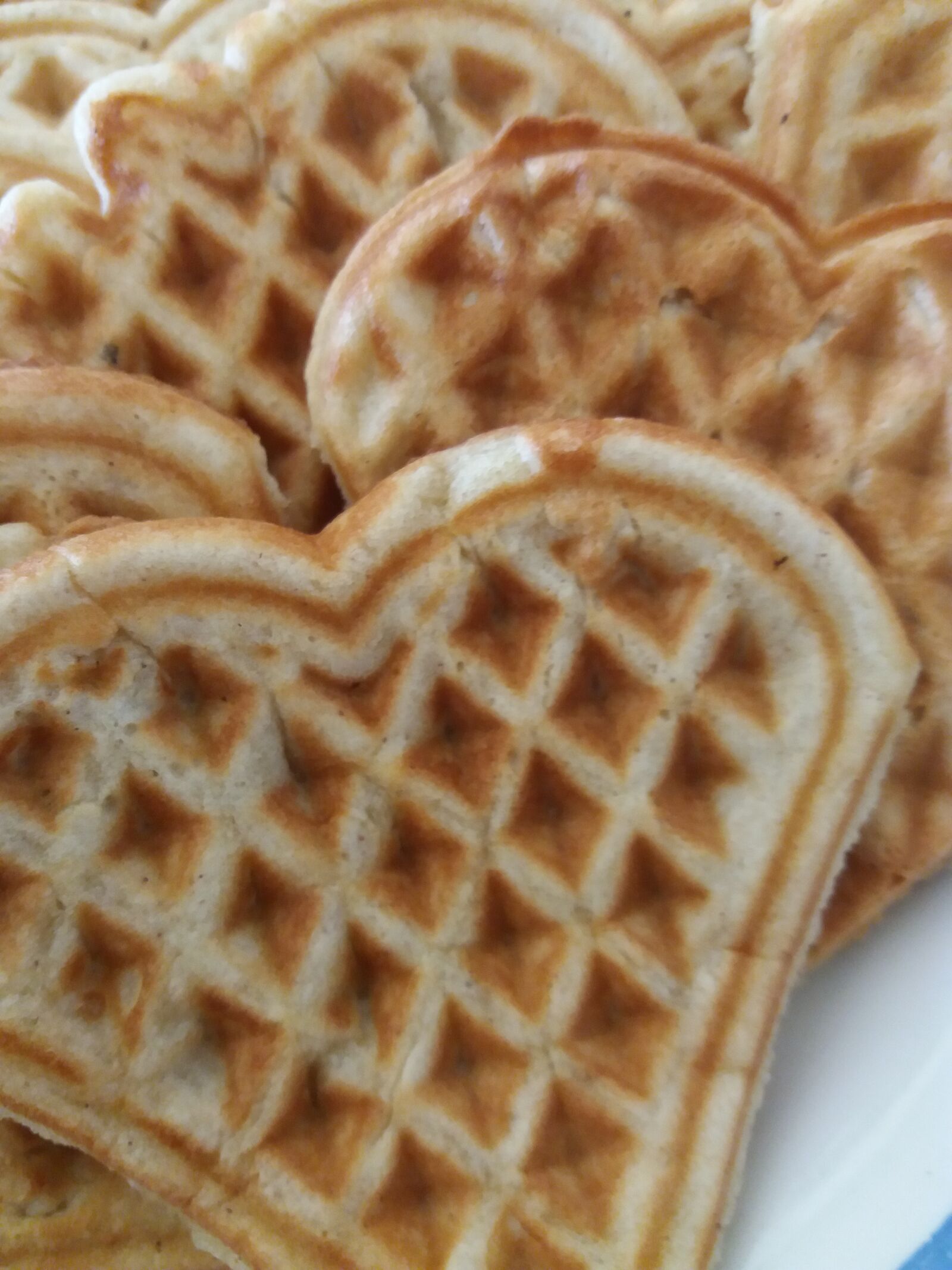 Samsung Galaxy J5(2016) sample photo. Waffle, delicacy, heart photography