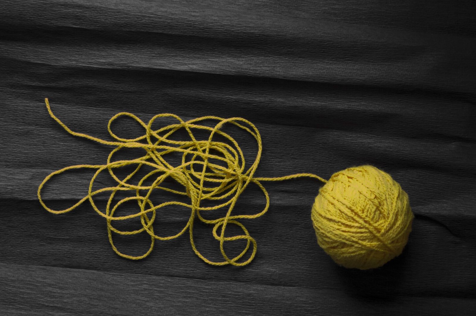 Nikon D90 sample photo. Thread, yellow, cotton photography