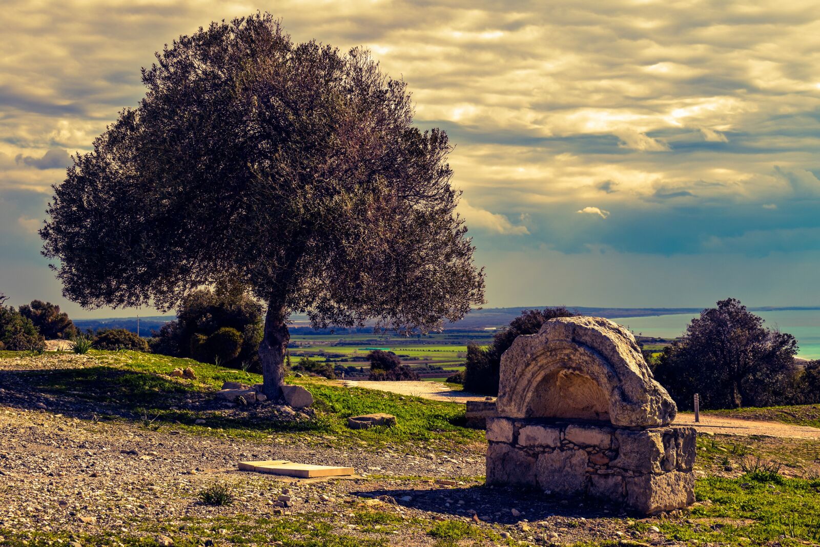 Nikon D3300 sample photo. Fountain, ancient, stone photography