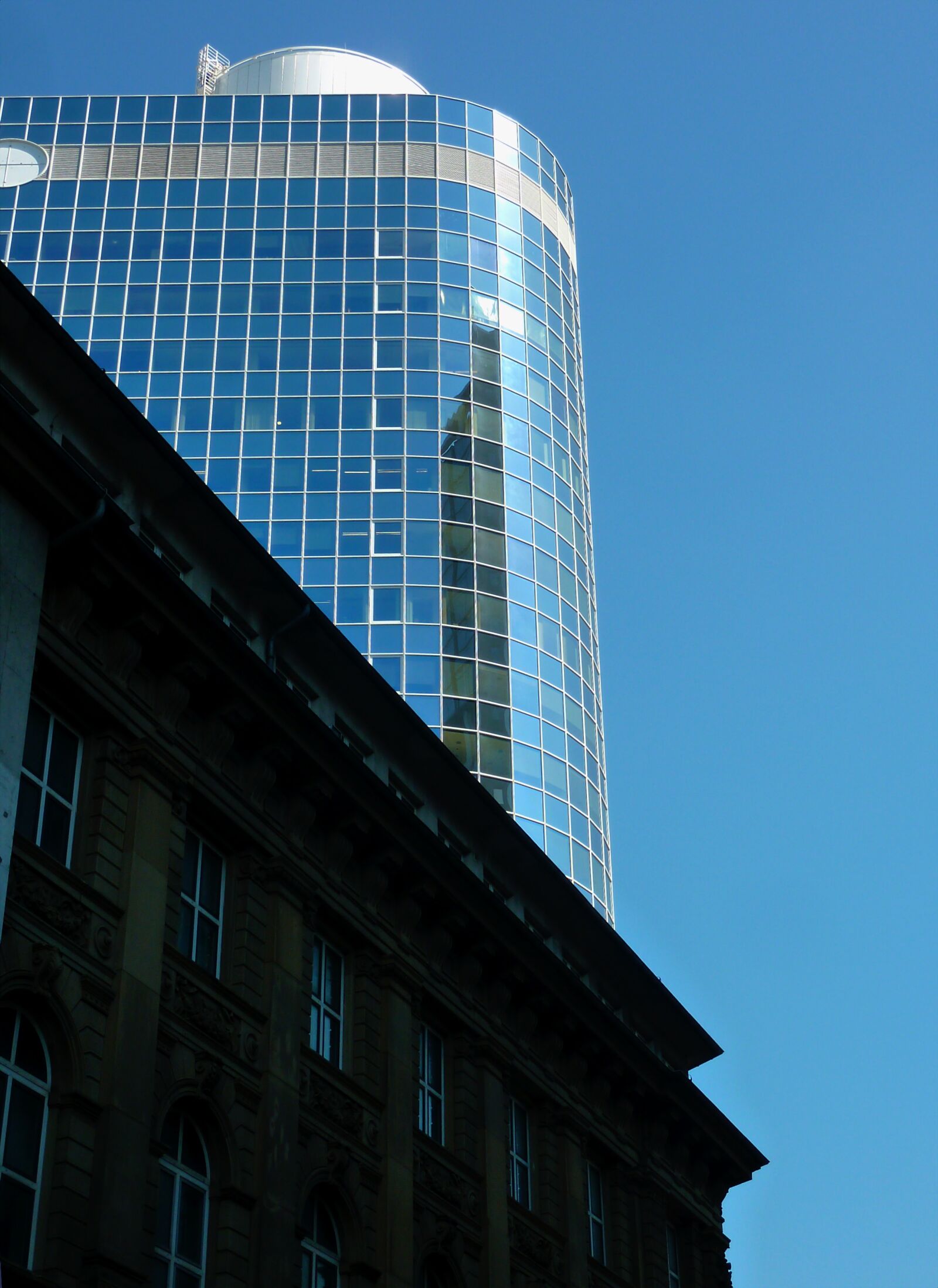 Panasonic DMC-TZ7 sample photo. Architecture, bank, bank building photography