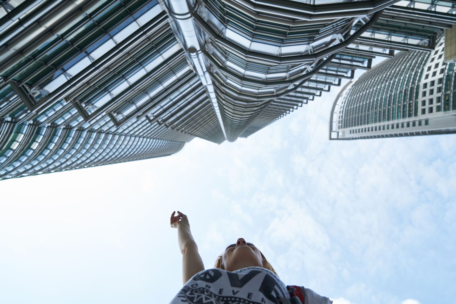 Sony a7R II sample photo. Petronas, high, tourist photography