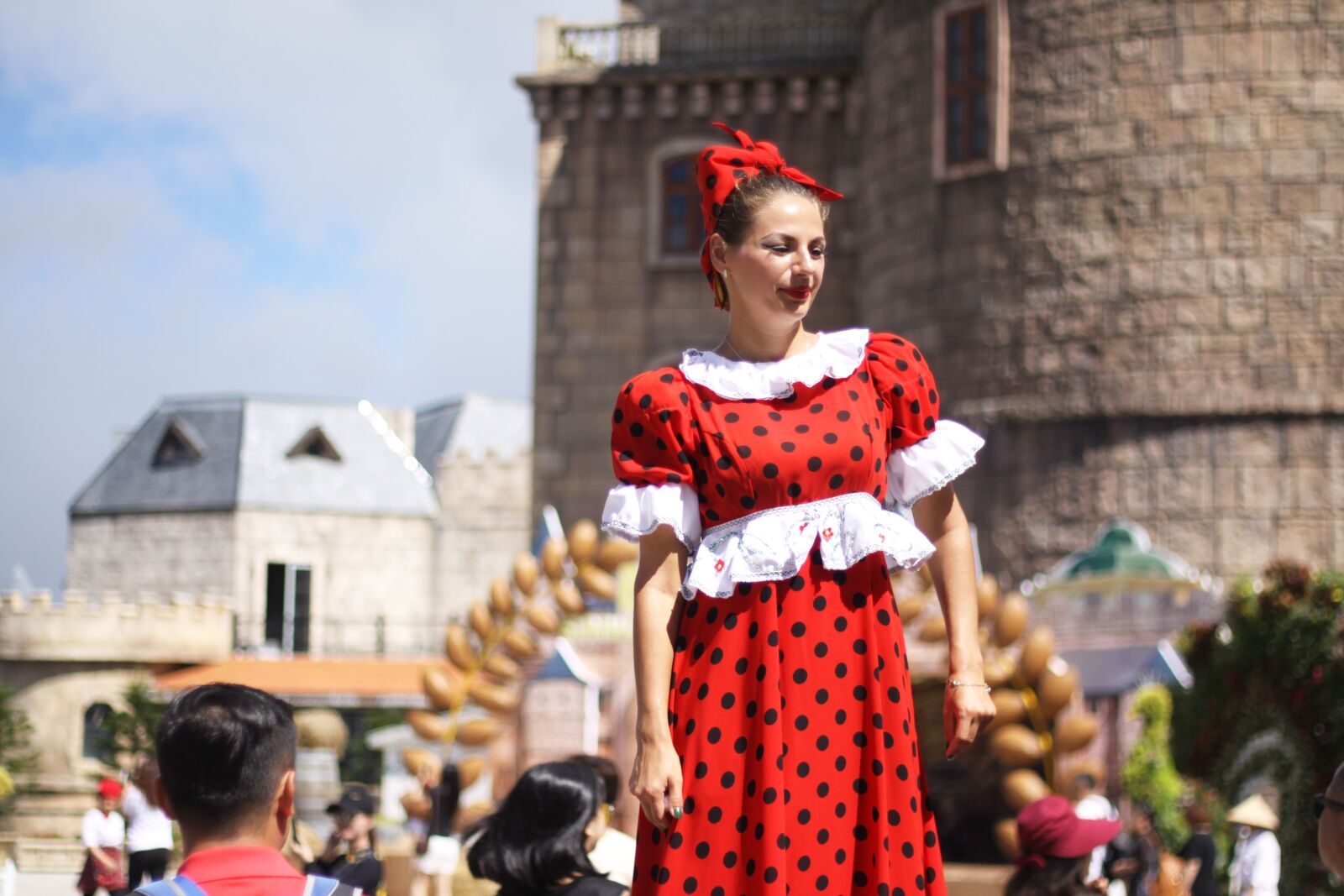 Canon EOS 50D sample photo. Dutch girl, girl, red photography