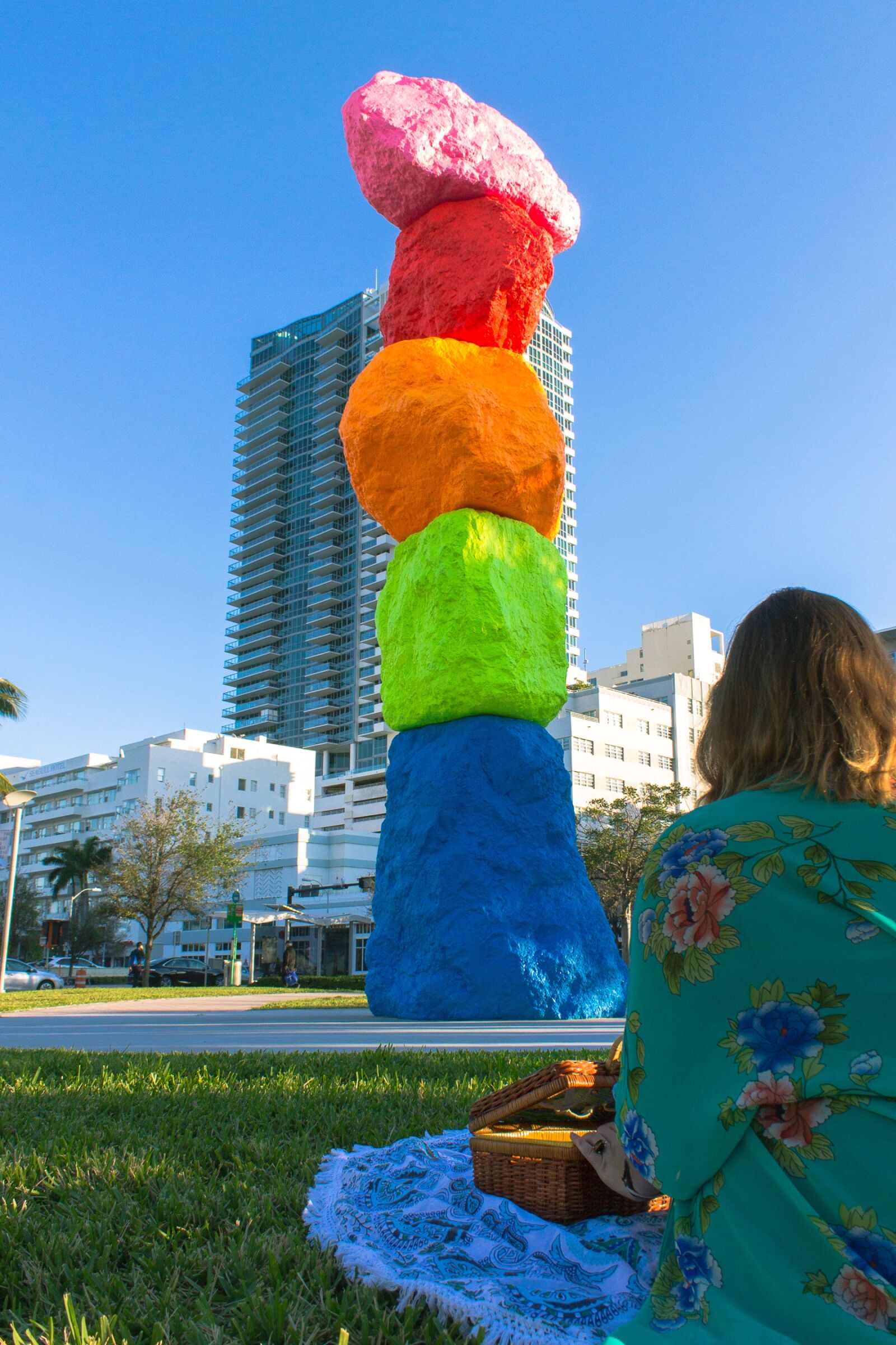 Canon EOS 1100D (EOS Rebel T3 / EOS Kiss X50) sample photo. Art, sculpture, landmark photography