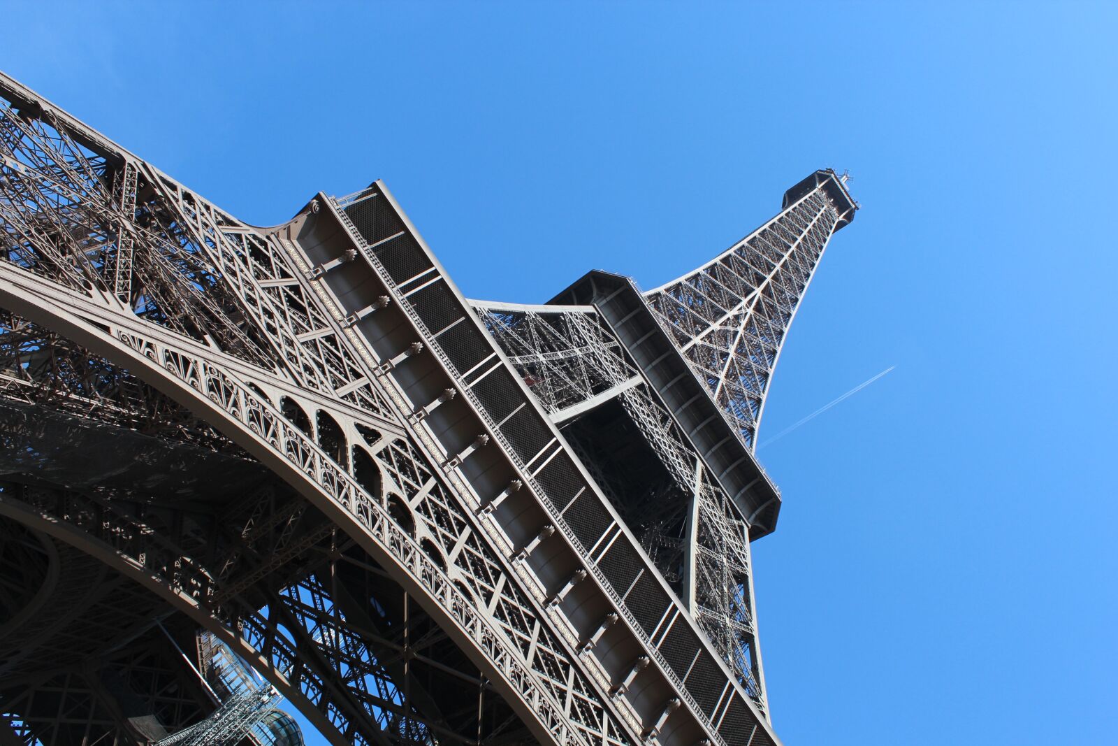 Canon EOS 600D (Rebel EOS T3i / EOS Kiss X5) sample photo. Eiffel tower, paris, travel photography