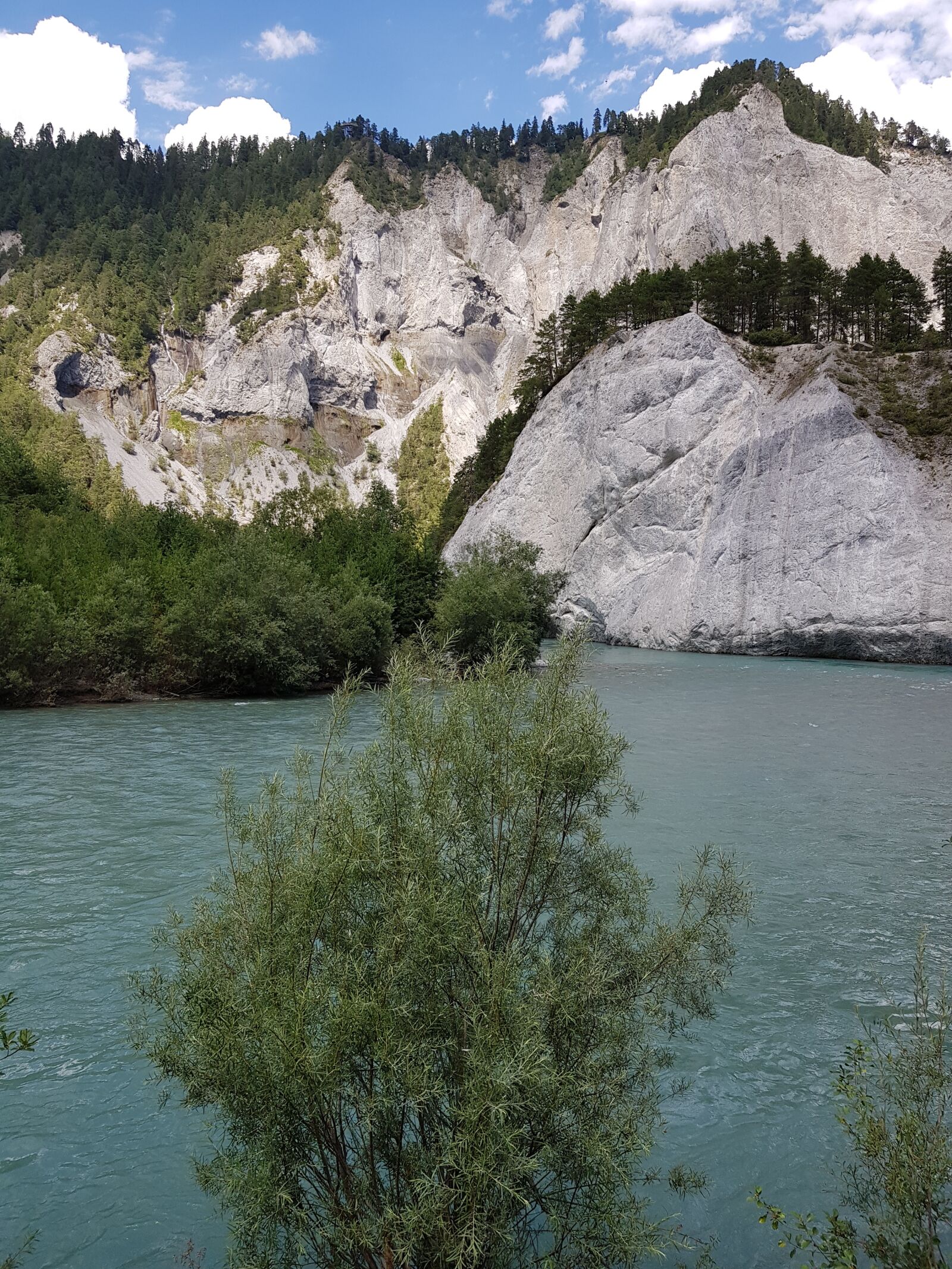 Samsung Galaxy S8 sample photo. Rhine gorge, rinaulta, graub photography