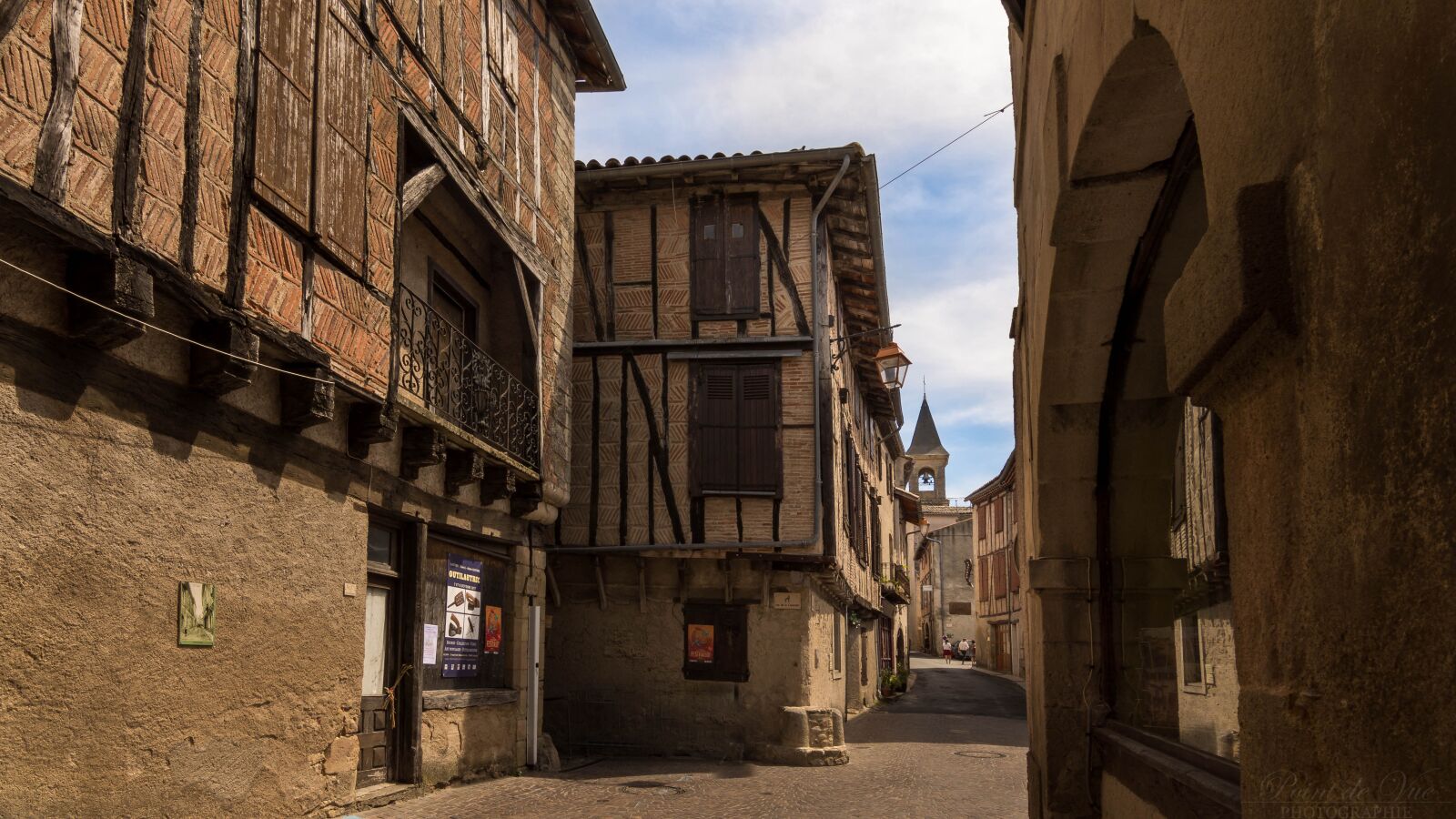 Nikon D7200 sample photo. Lautrec, mesieval, house photography