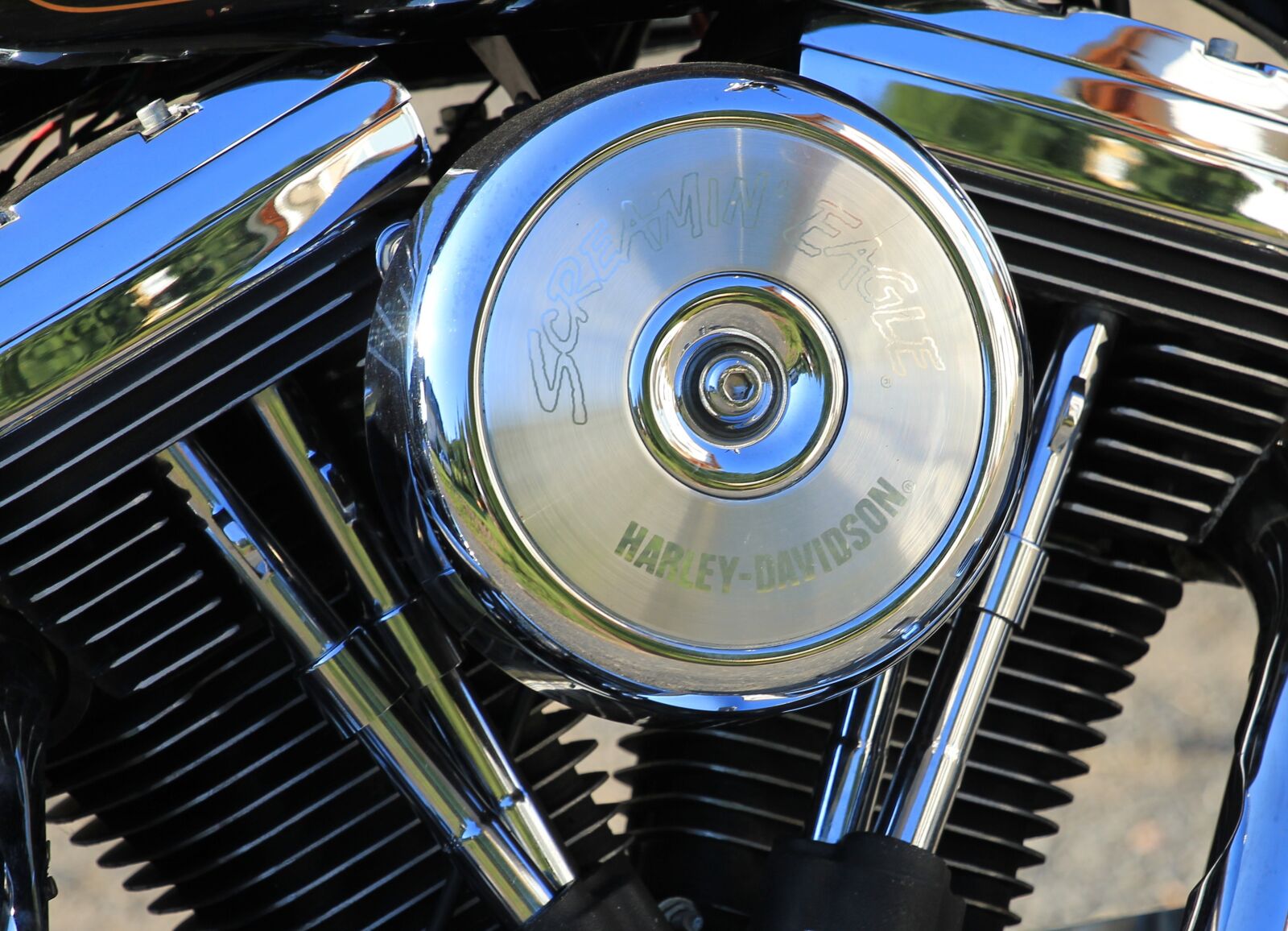 Canon EOS 550D (EOS Rebel T2i / EOS Kiss X4) sample photo. Motor, motorcycle, harley davidson photography