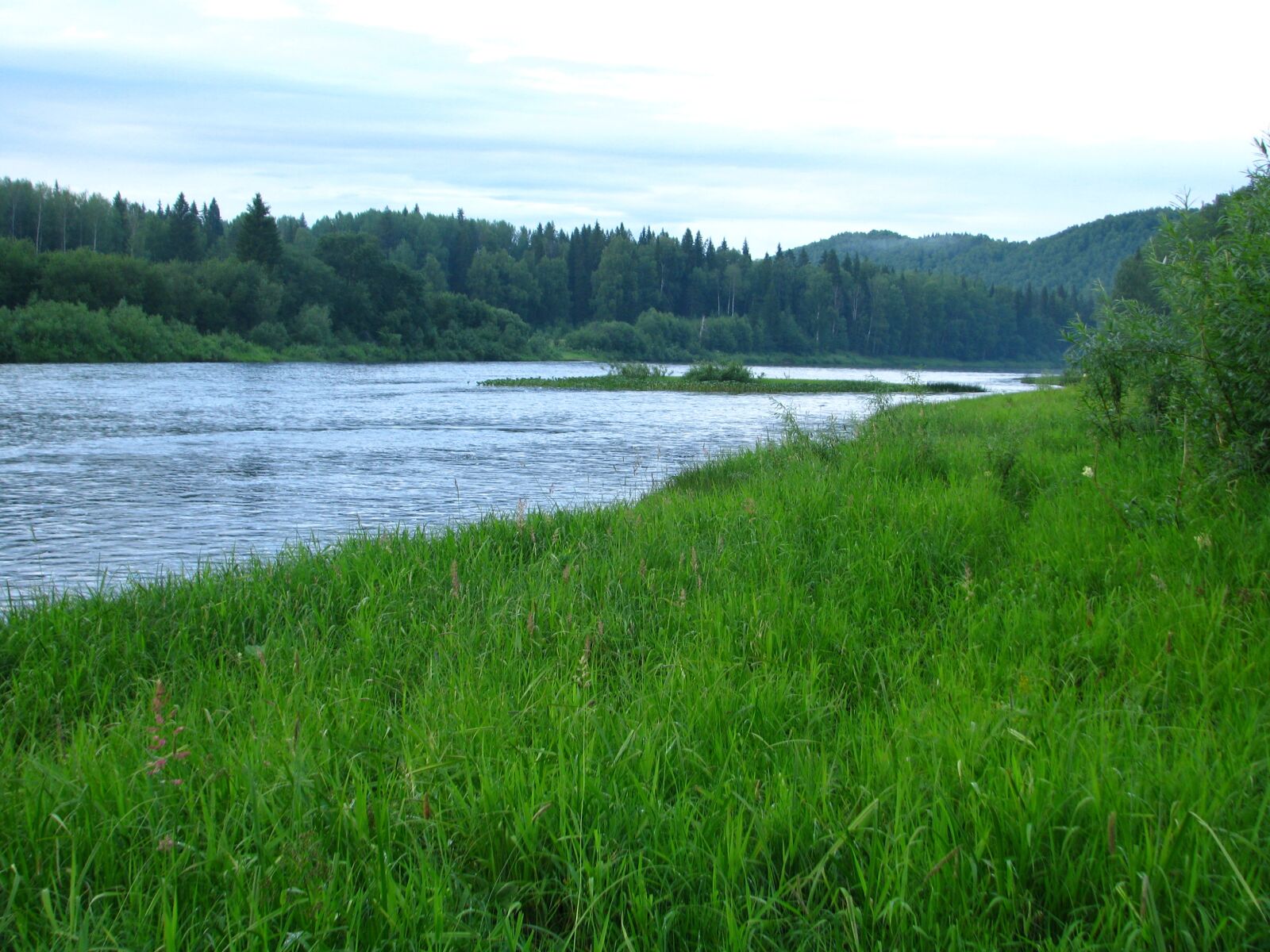 Canon POWERSHOT S5 IS sample photo. Beach, the river usva photography